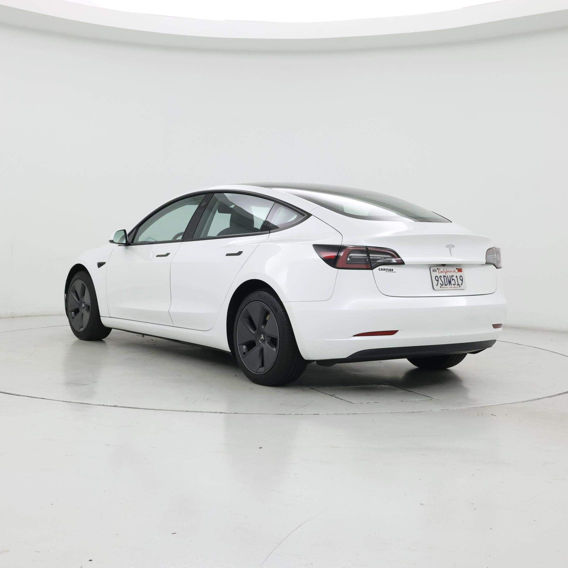 Thumbnail: 2023 Tesla Model 3 - 2