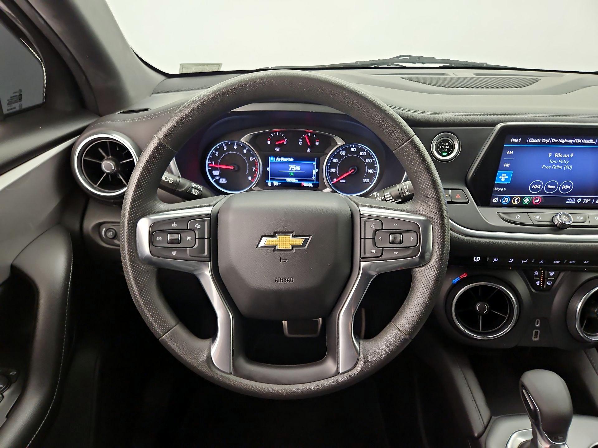 Thumbnail: 2022 Chevrolet Blazer - 10