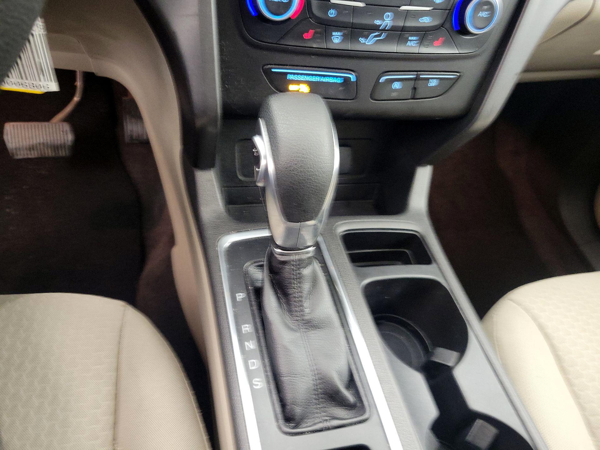 Thumbnail: 2018 Ford Escape - 17