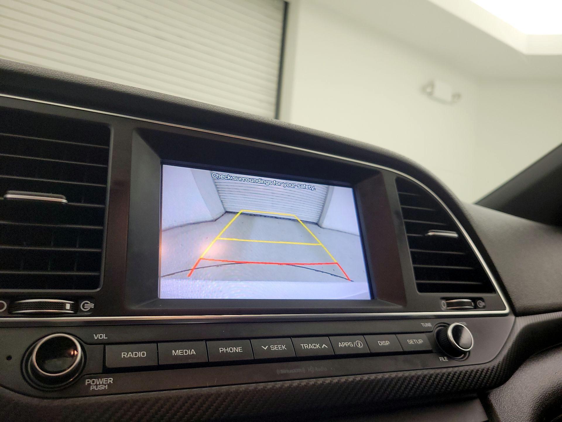 Thumbnail: 2018 Hyundai Elantra - 14
