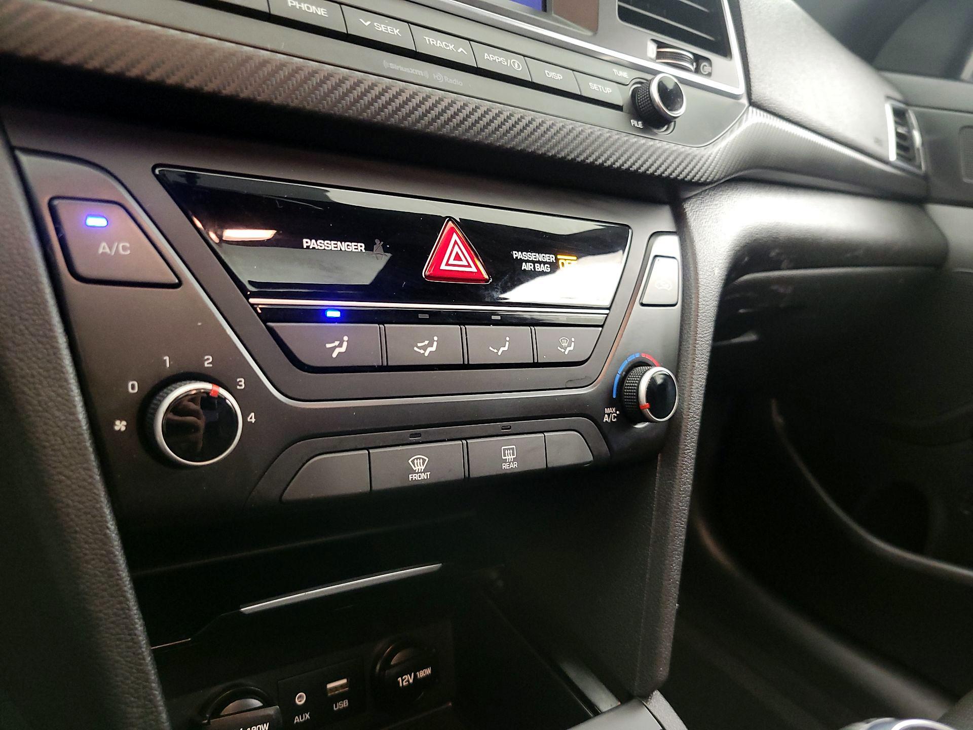 Thumbnail: 2018 Hyundai Elantra - 16