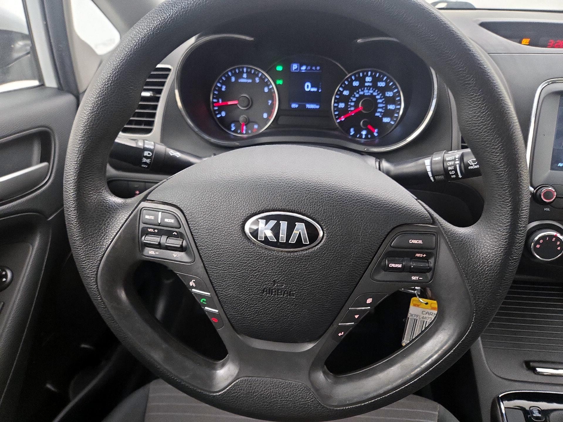 Thumbnail: 2018 Kia Forte - 10