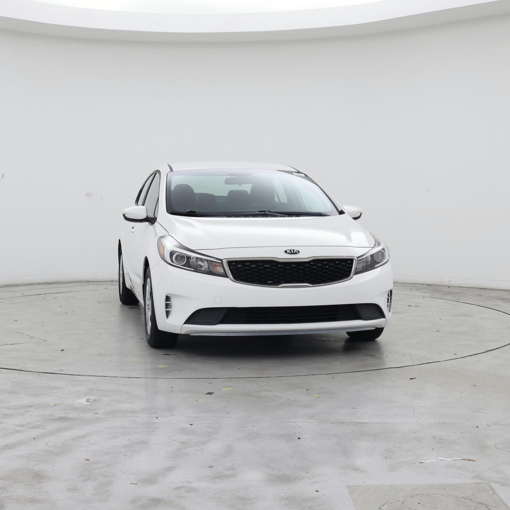 Thumbnail: 2018 Kia Forte - 5