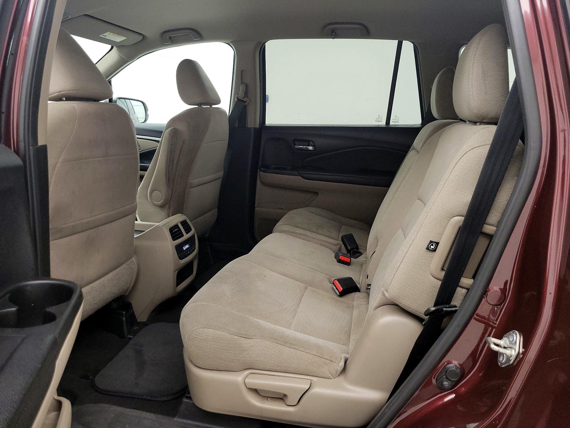 Thumbnail: 2018 Honda Pilot - 19