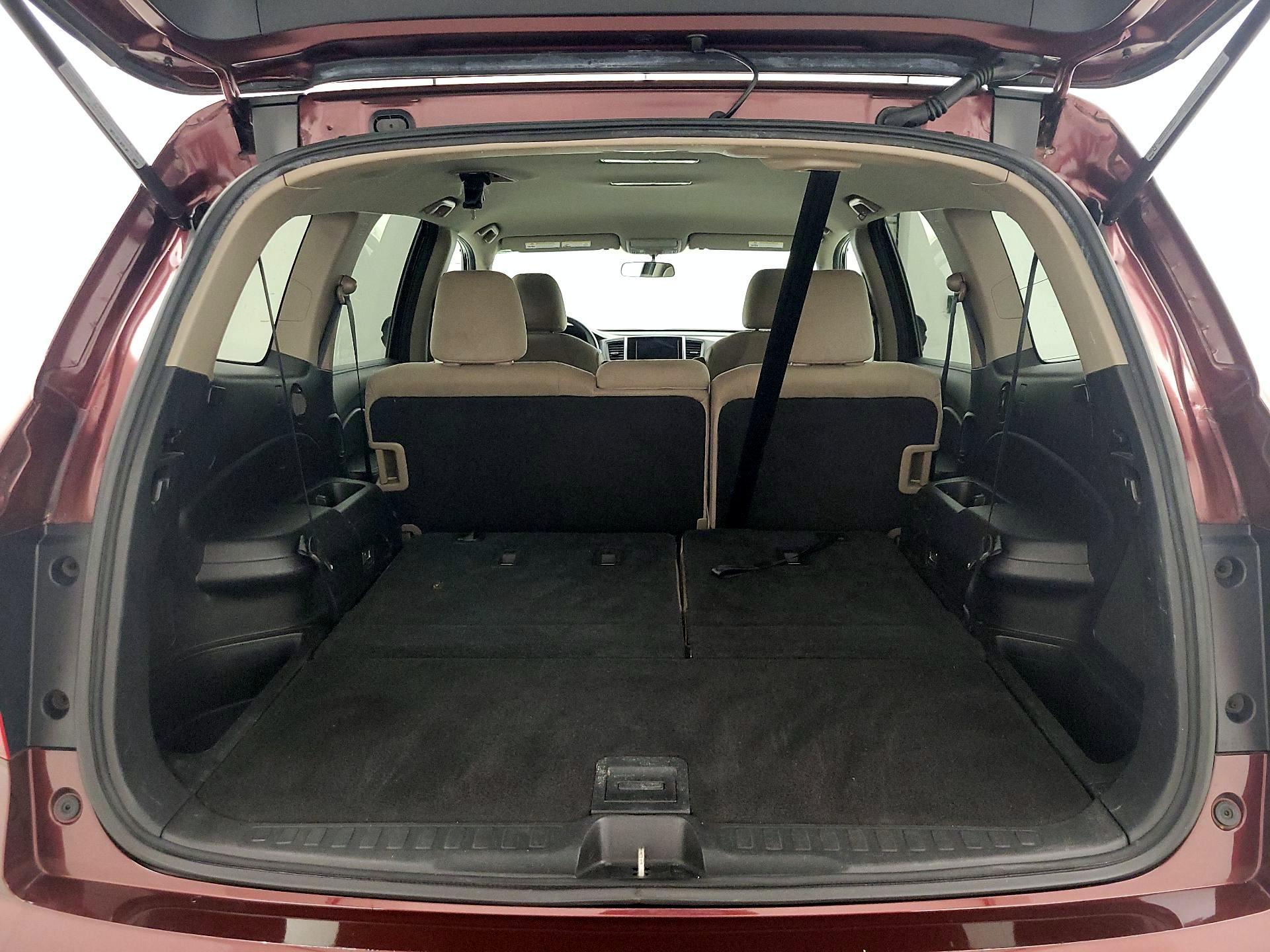 Thumbnail: 2018 Honda Pilot - 20