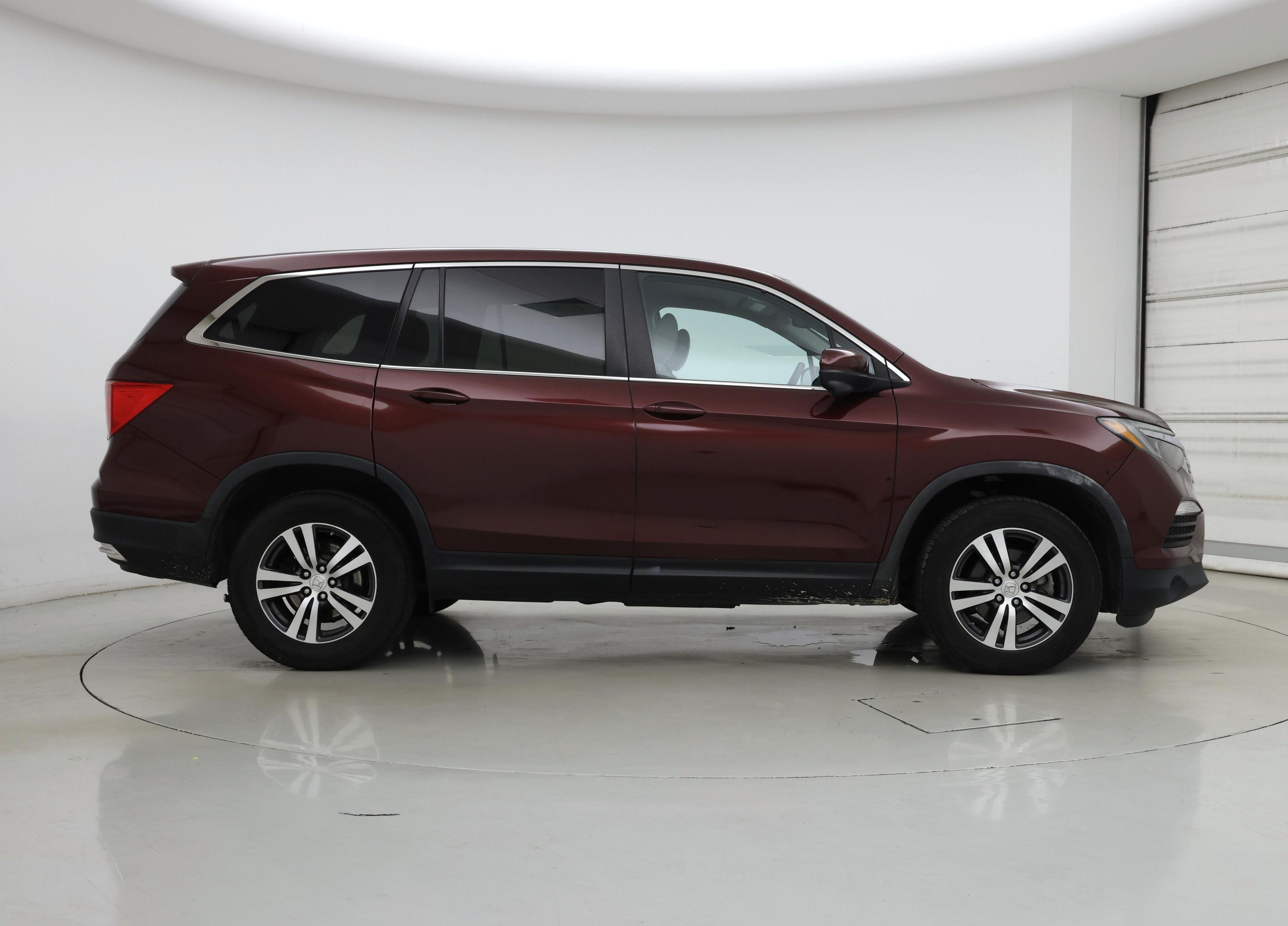 Thumbnail: 2018 Honda Pilot - 7