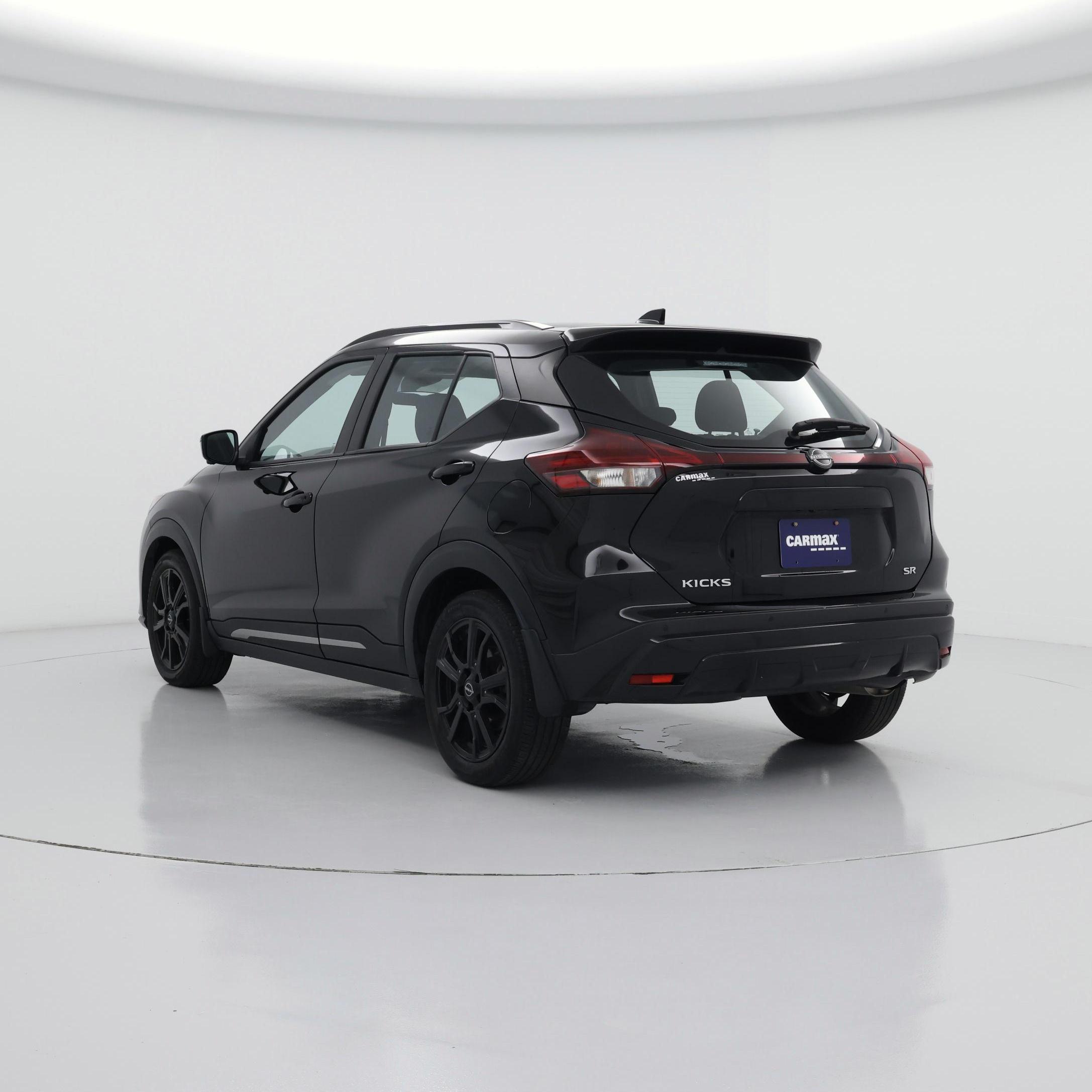 Thumbnail: 2024 Nissan Kicks - 2