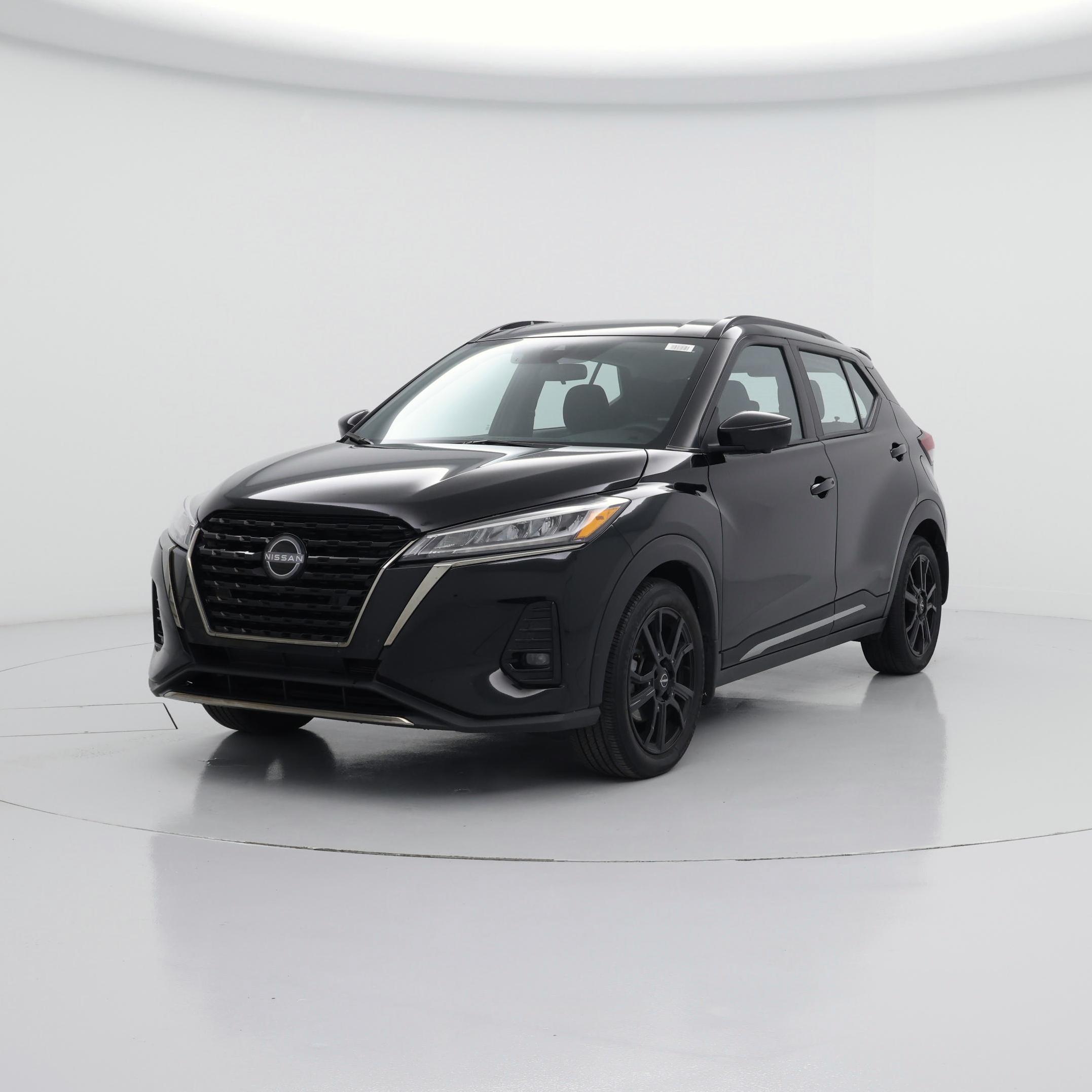 Thumbnail: 2024 Nissan Kicks - 4
