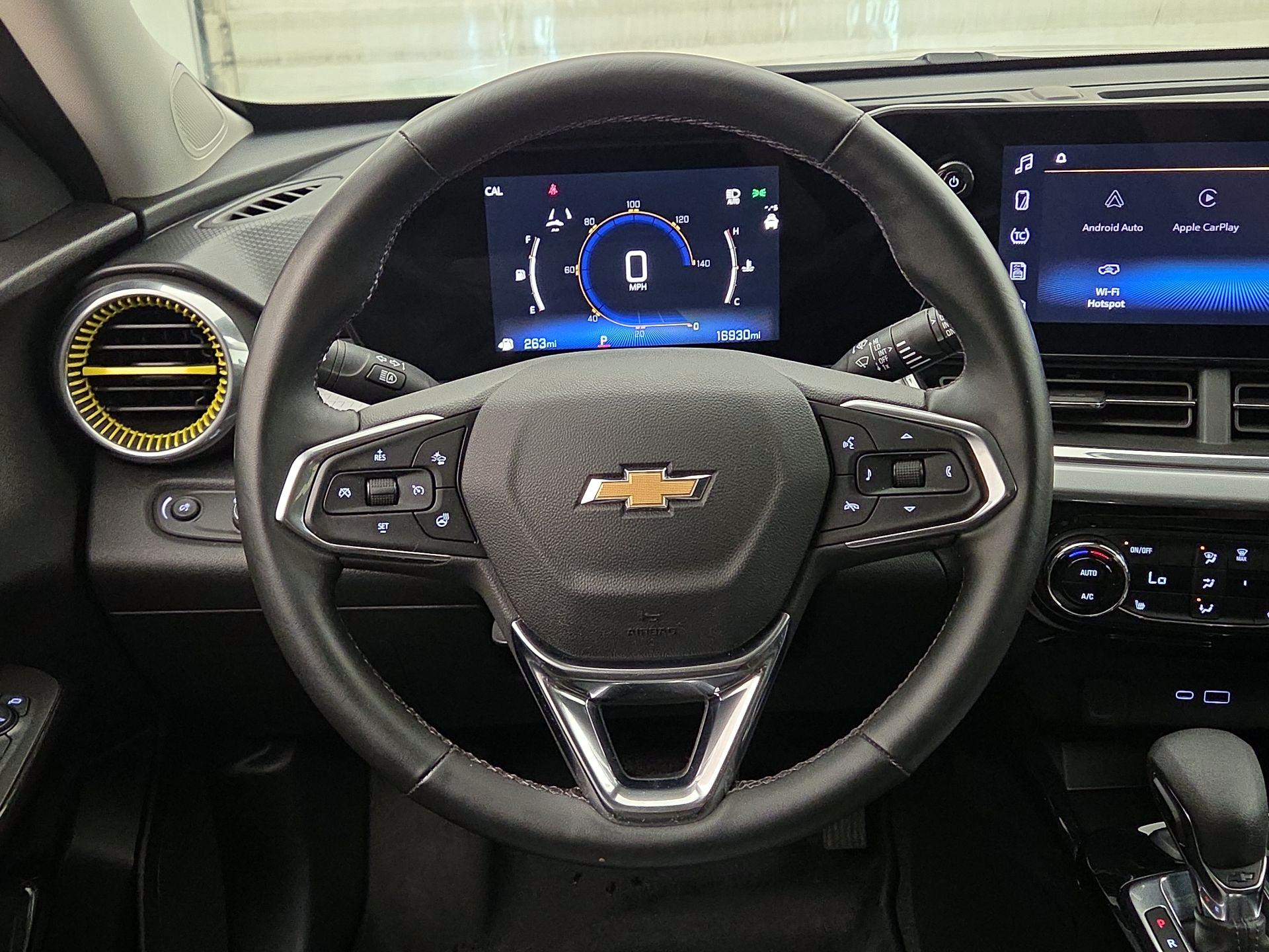 Thumbnail: 2024 Chevrolet Trax - 10