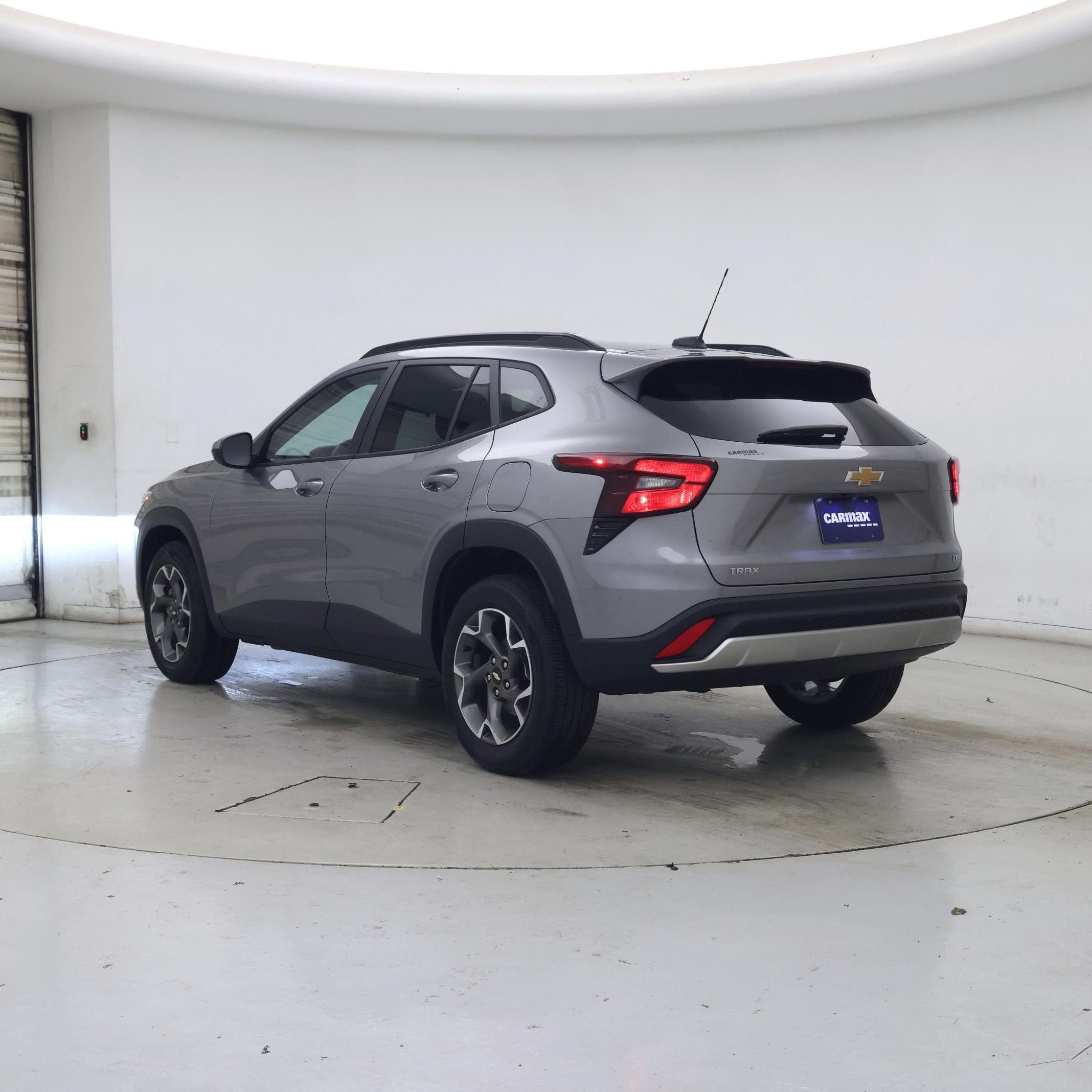 Thumbnail: 2024 Chevrolet Trax - 2