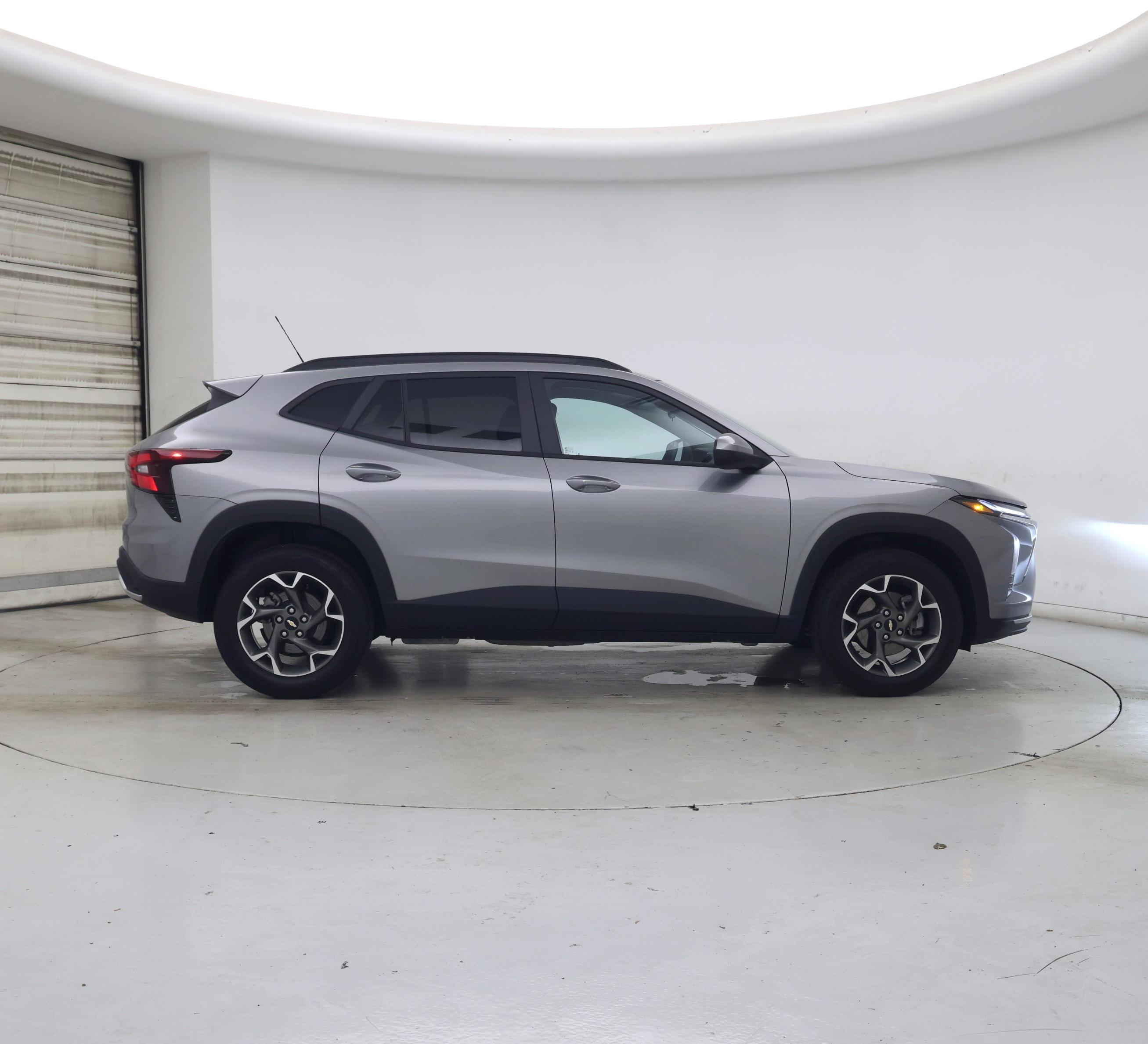 Thumbnail: 2024 Chevrolet Trax - 7