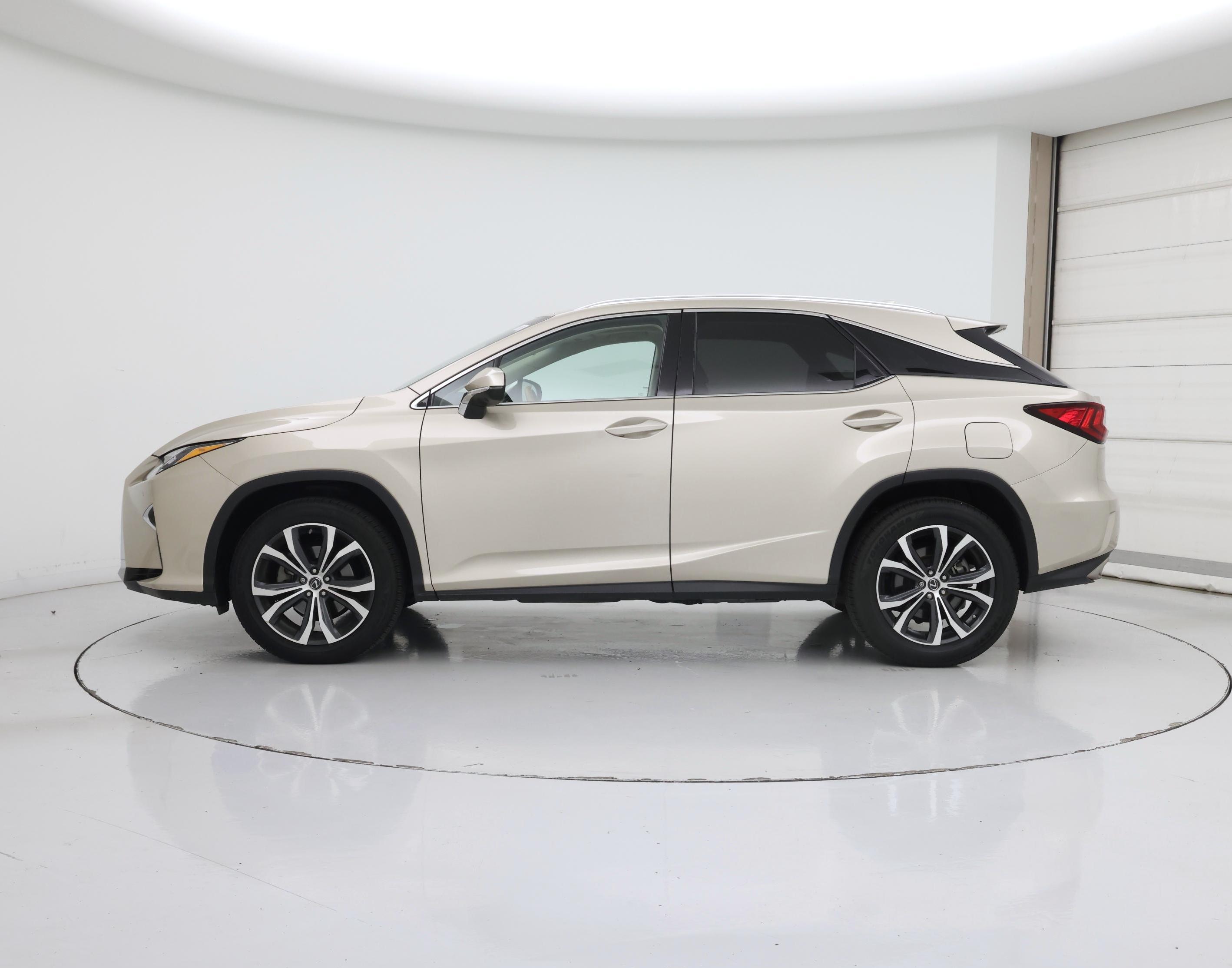 Thumbnail: 2019 Lexus RX - 3