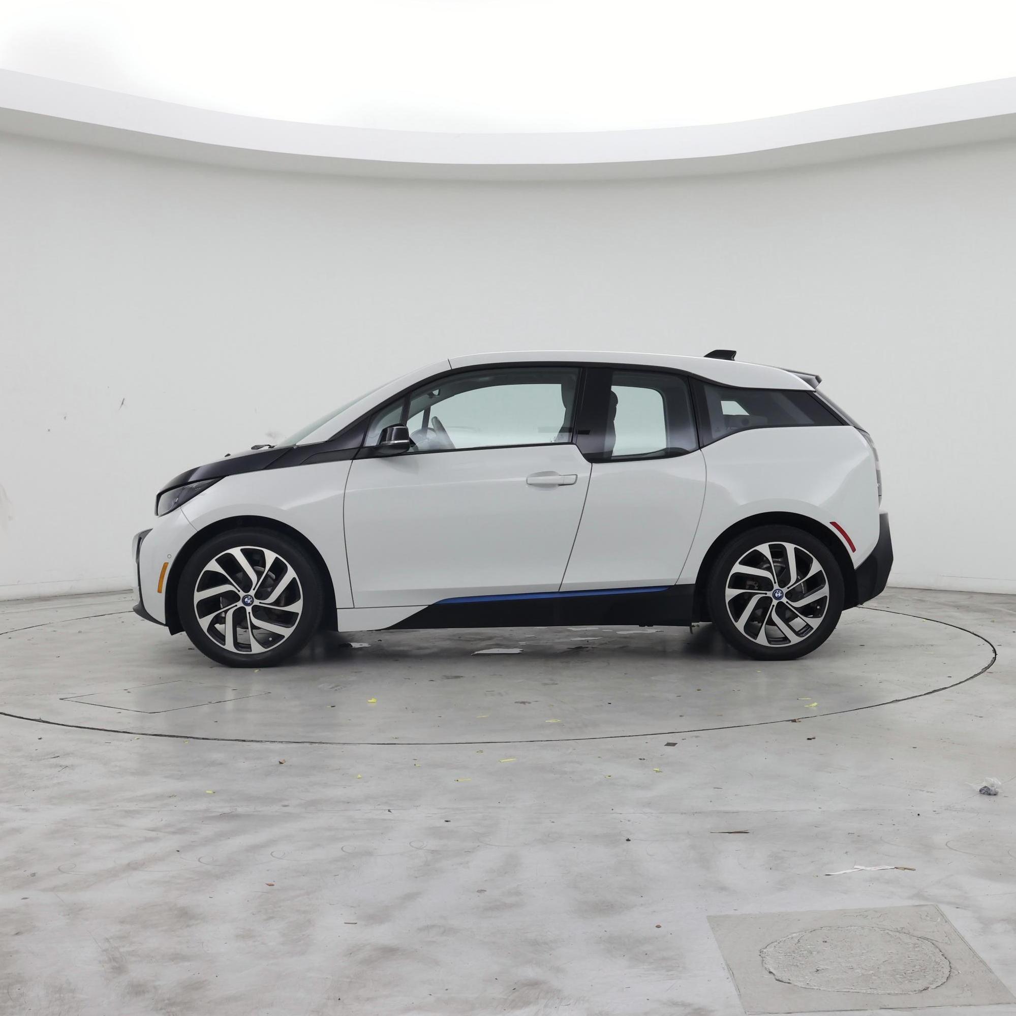 Thumbnail: 2017 BMW i3 - 3