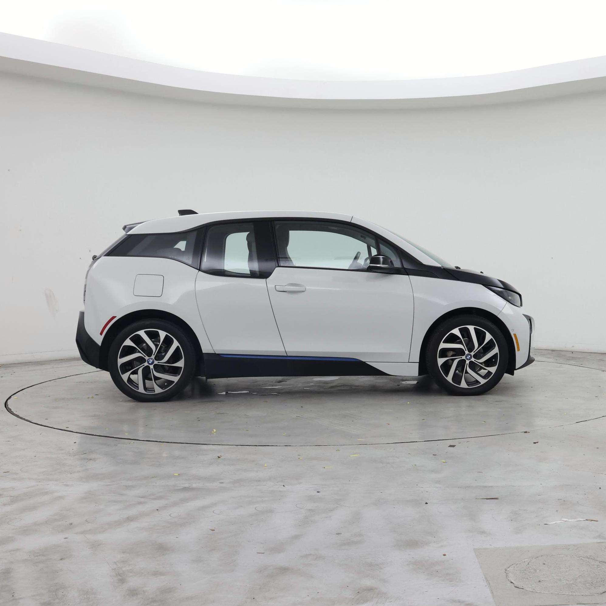 Thumbnail: 2017 BMW i3 - 7