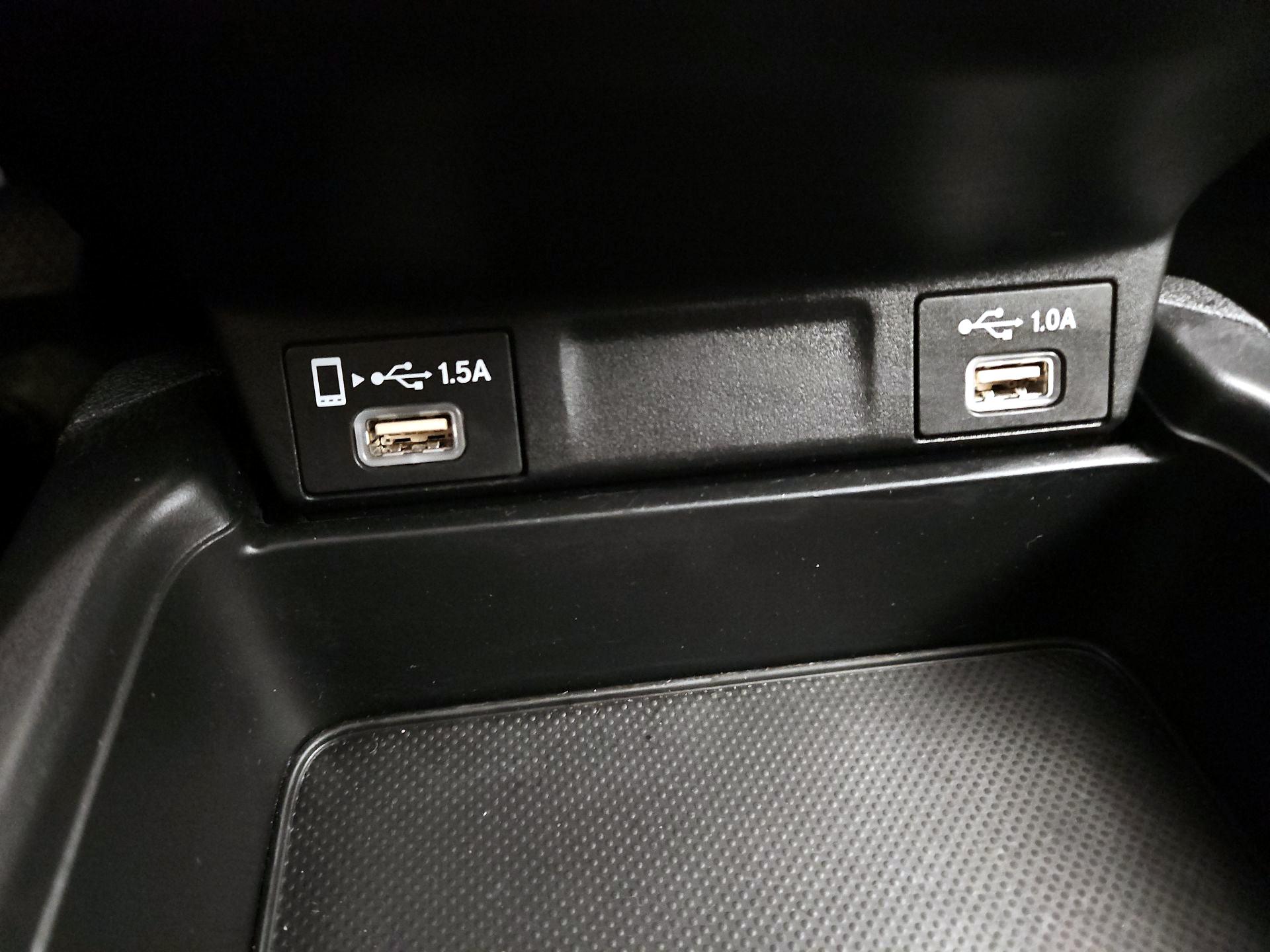 Thumbnail: 2021 Honda CR-V - 16