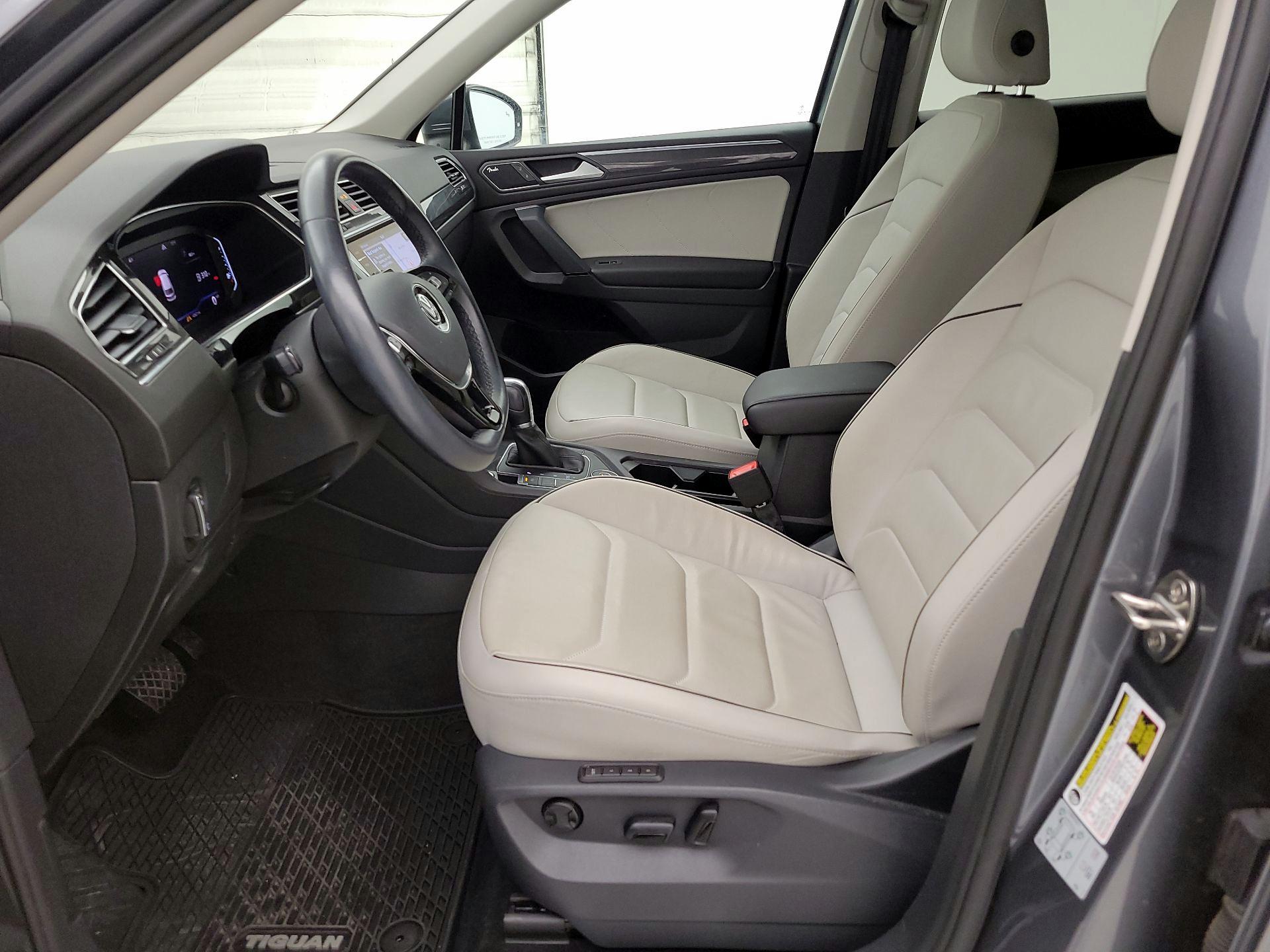 Thumbnail: 2019 Volkswagen Tiguan - 11