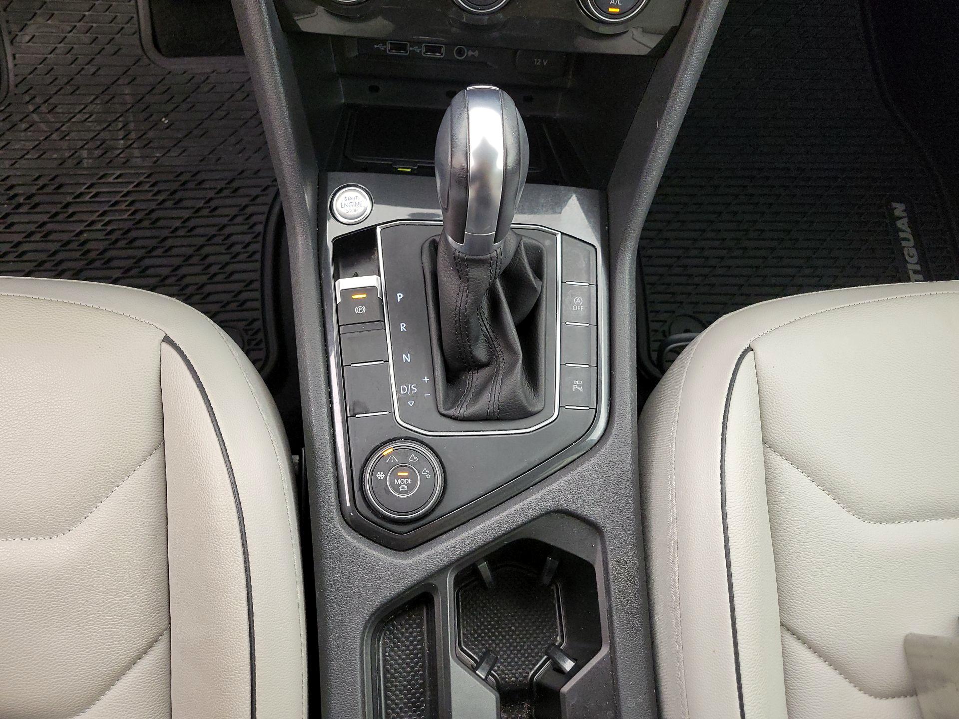 Thumbnail: 2019 Volkswagen Tiguan - 18
