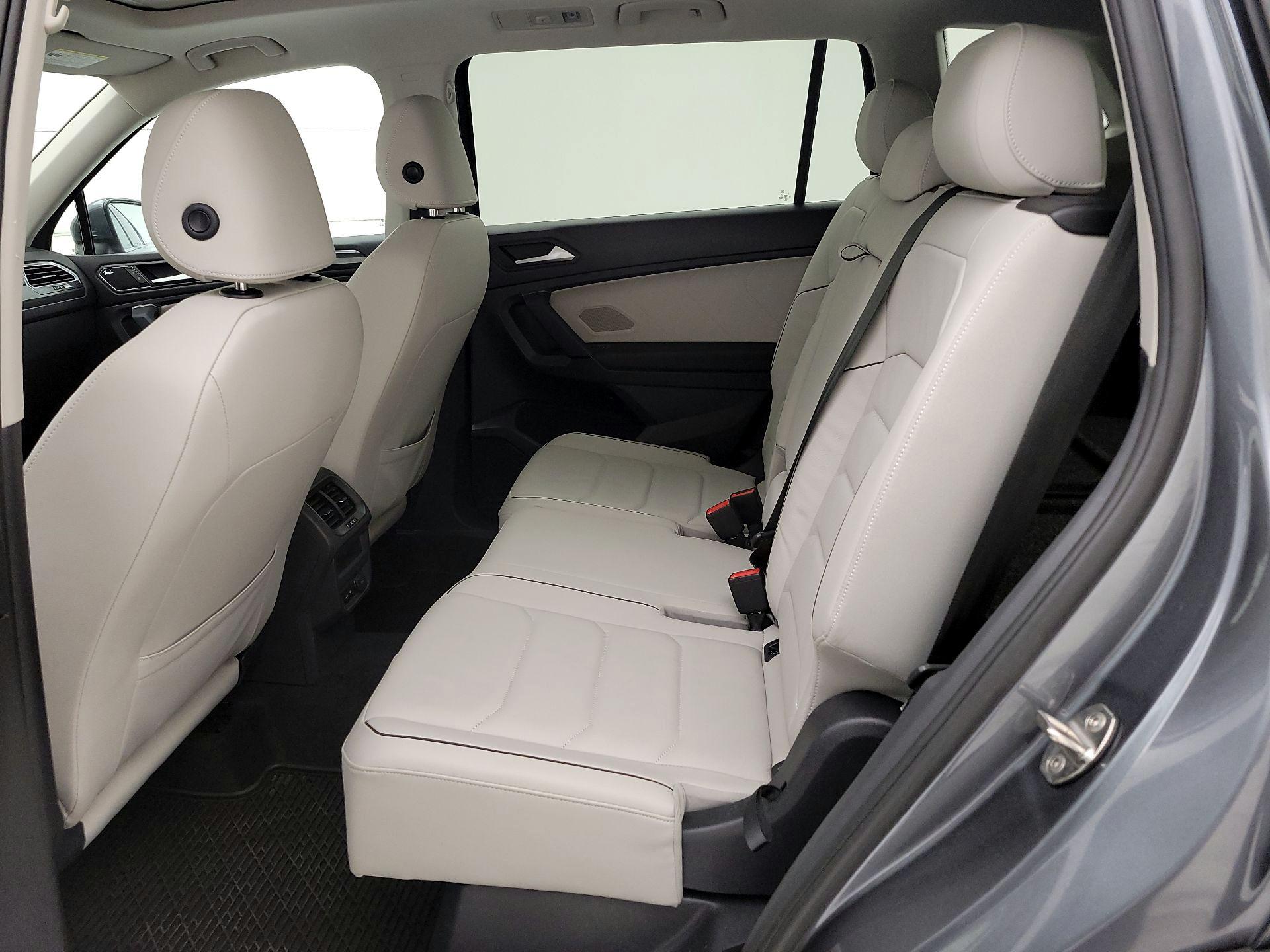 Thumbnail: 2019 Volkswagen Tiguan - 20