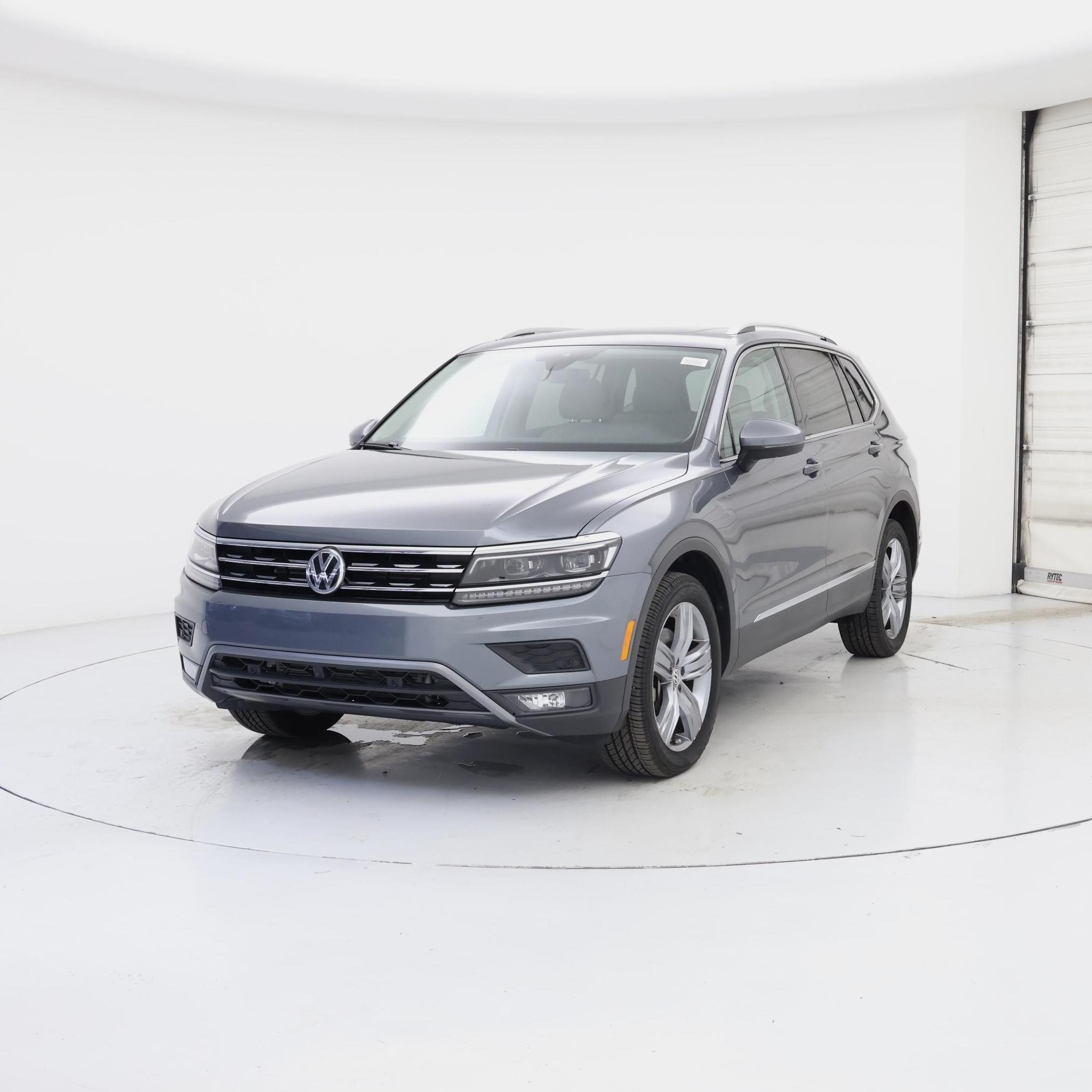Thumbnail: 2019 Volkswagen Tiguan - 4