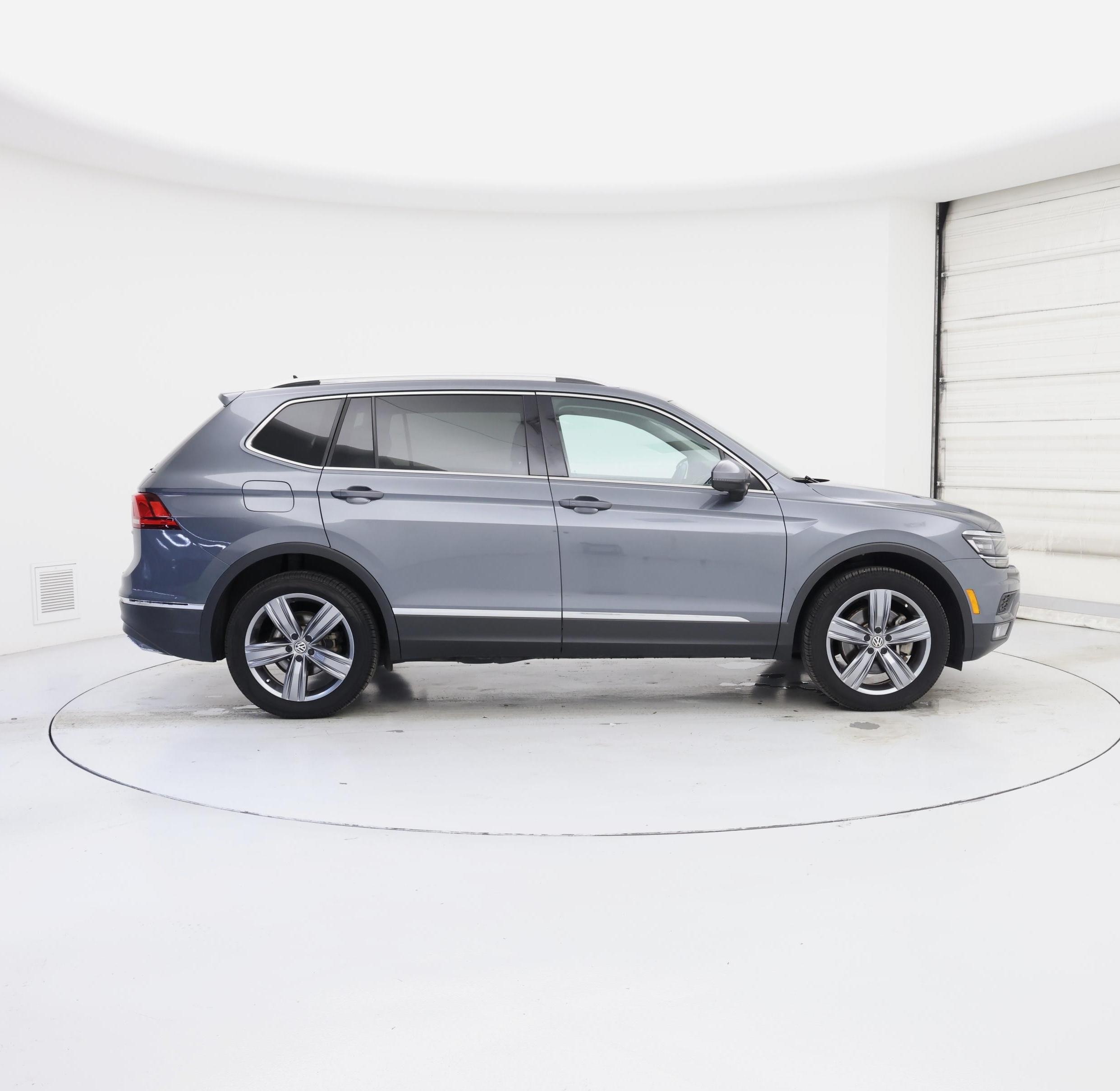 Thumbnail: 2019 Volkswagen Tiguan - 7