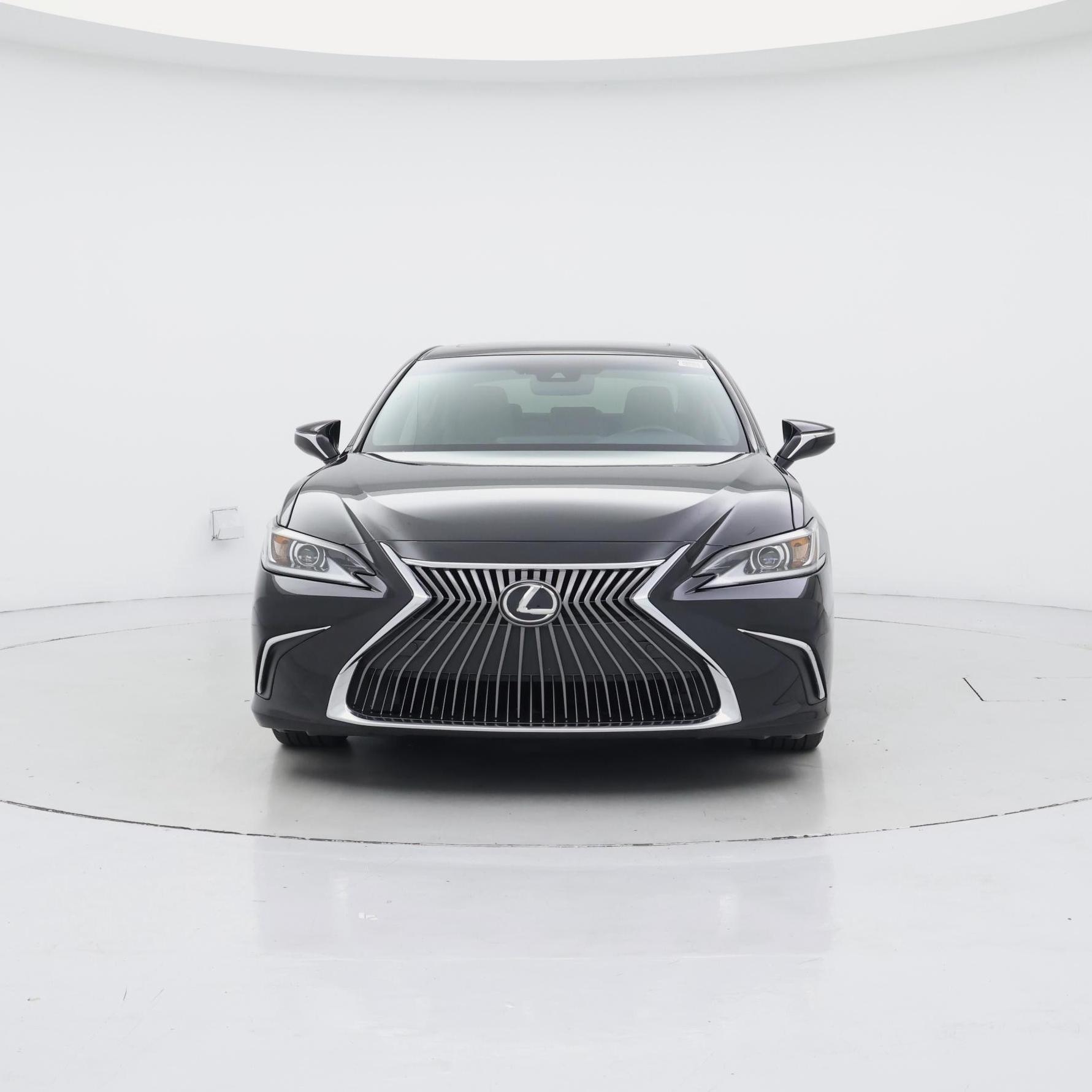 Thumbnail: 2019 Lexus ES - 5
