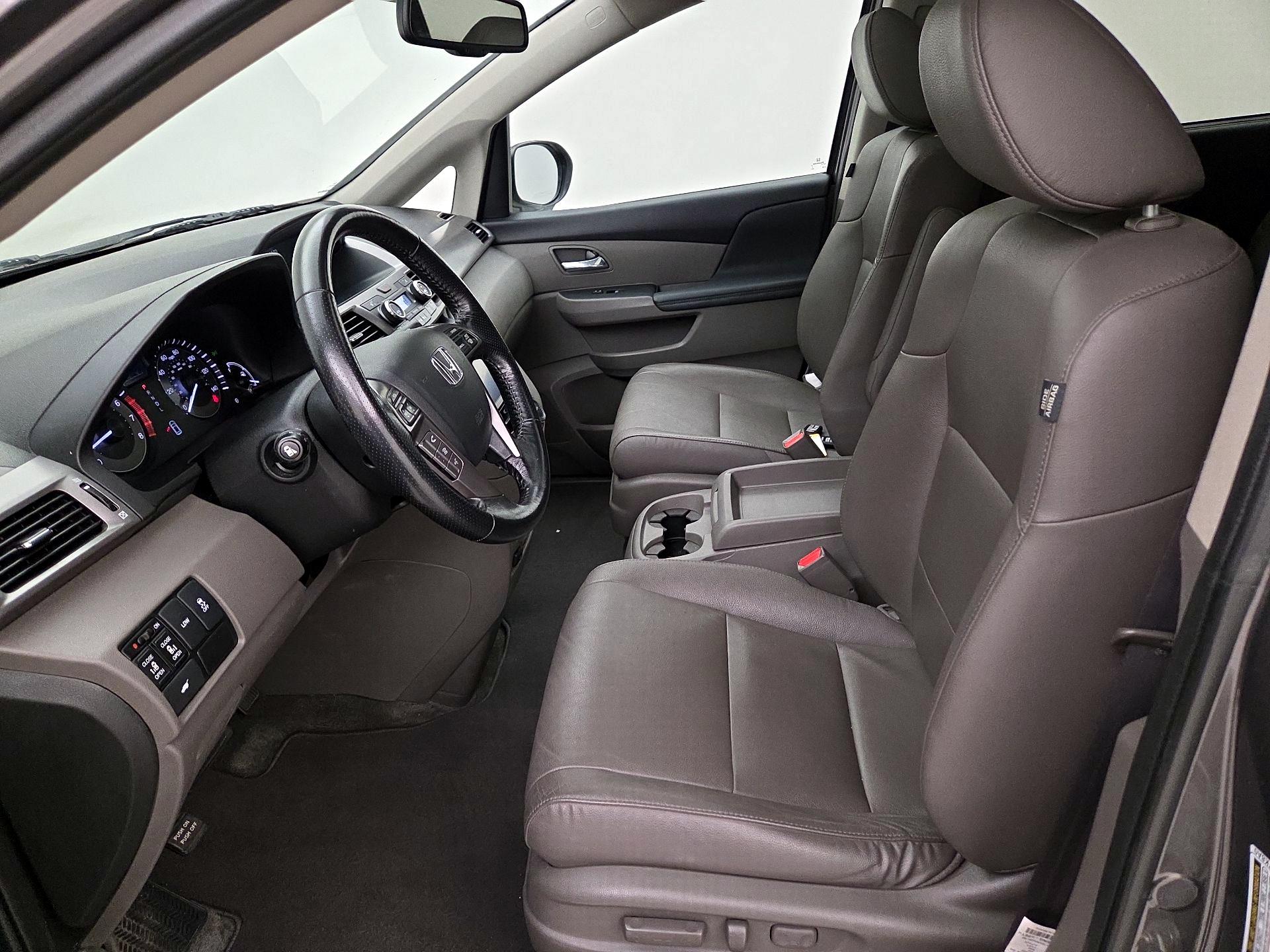 Thumbnail: 2015 Honda Odyssey - 11