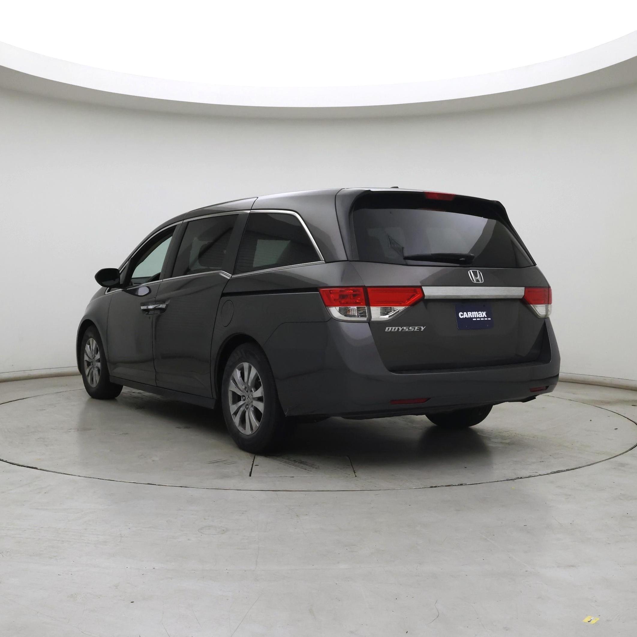 Thumbnail: 2015 Honda Odyssey - 2