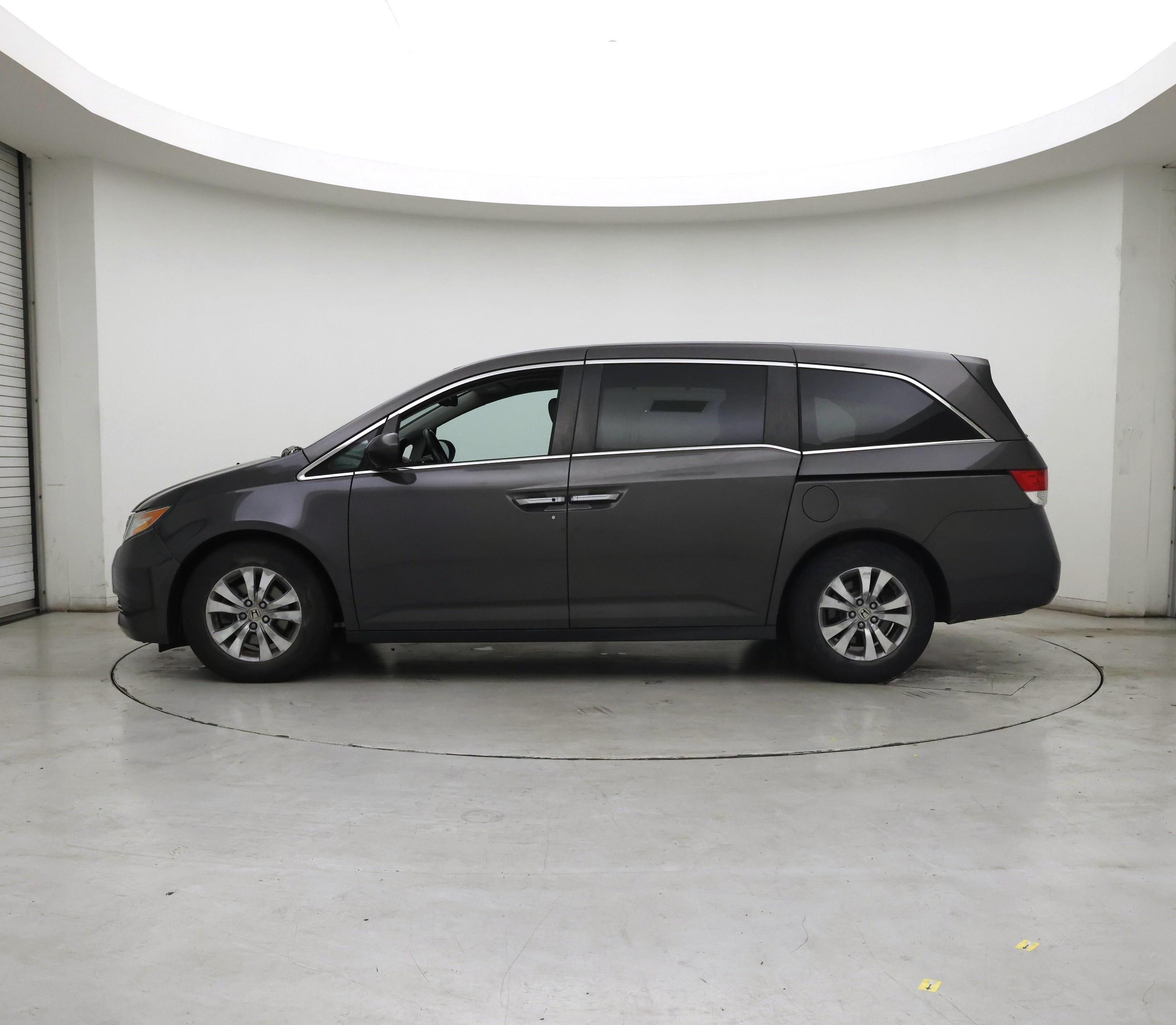 Thumbnail: 2015 Honda Odyssey - 3