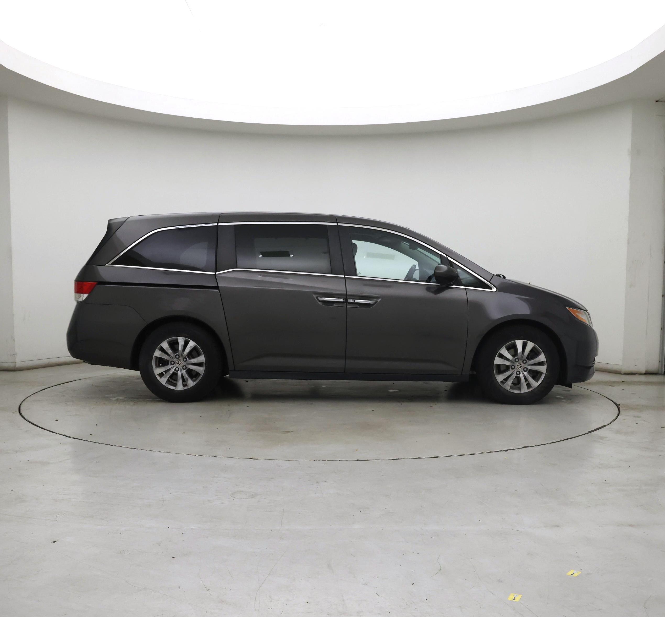 Thumbnail: 2015 Honda Odyssey - 7