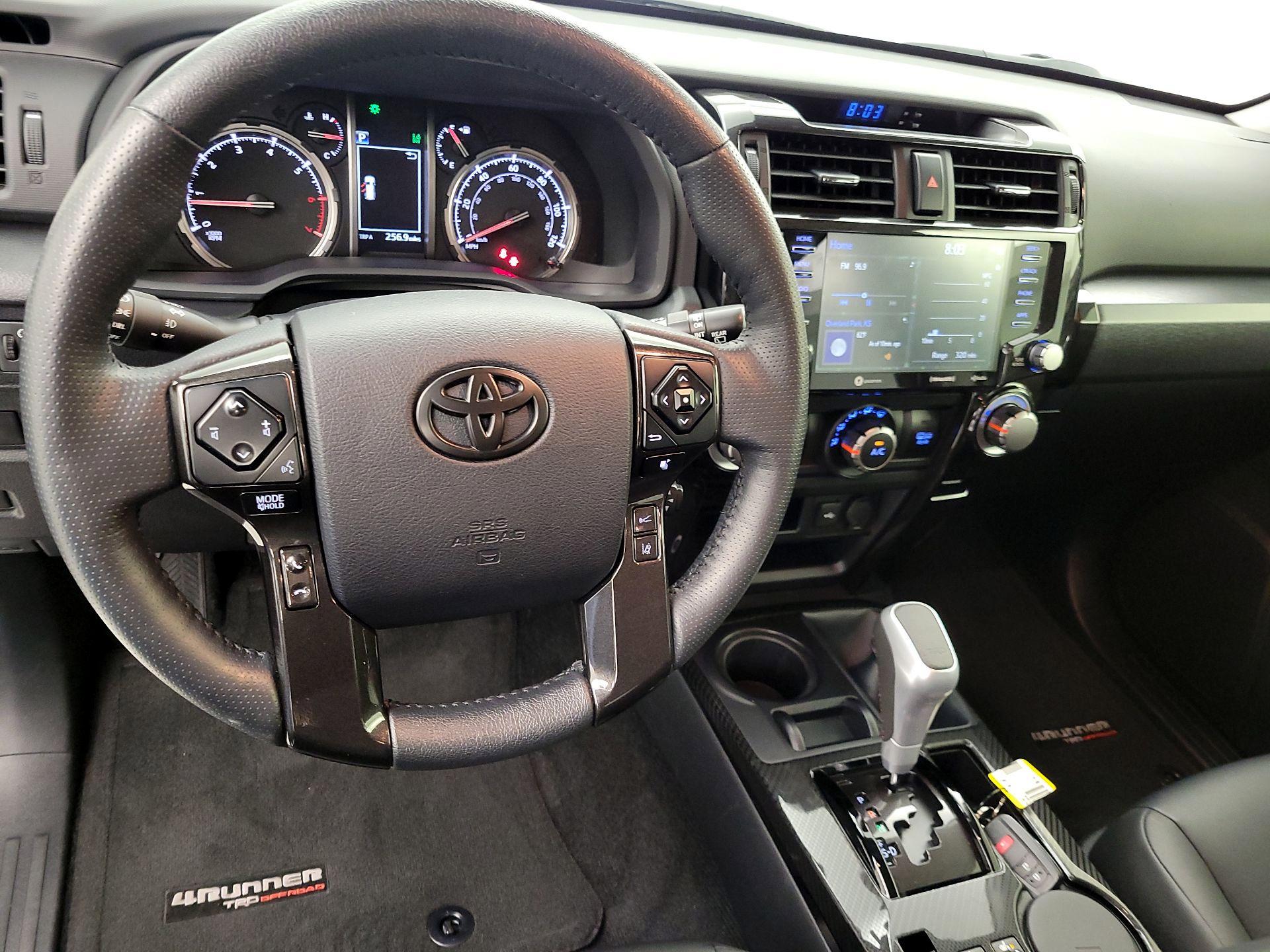 Thumbnail: 2023 Toyota 4Runner - 10