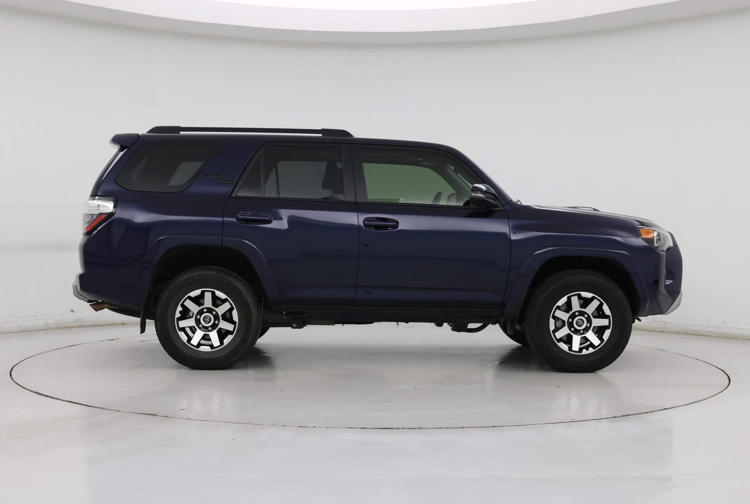 Thumbnail: 2023 Toyota 4Runner - 7