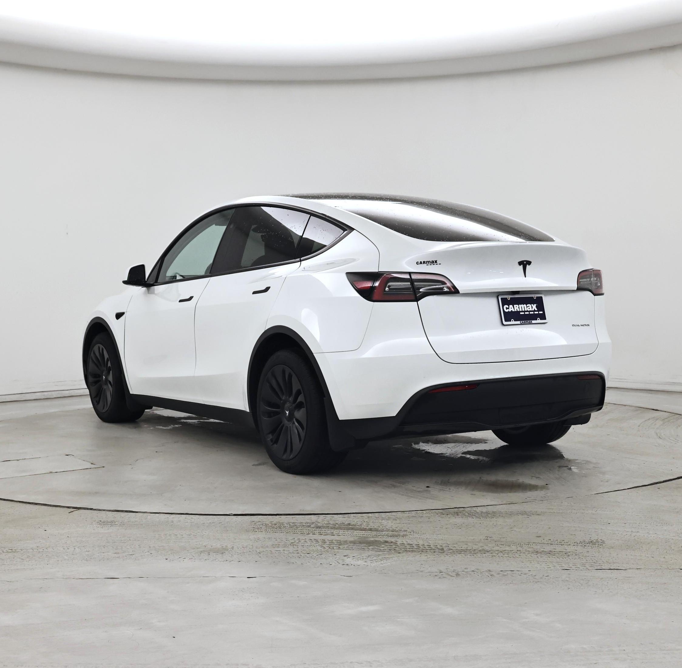 Thumbnail: 2023 Tesla Model Y - 2