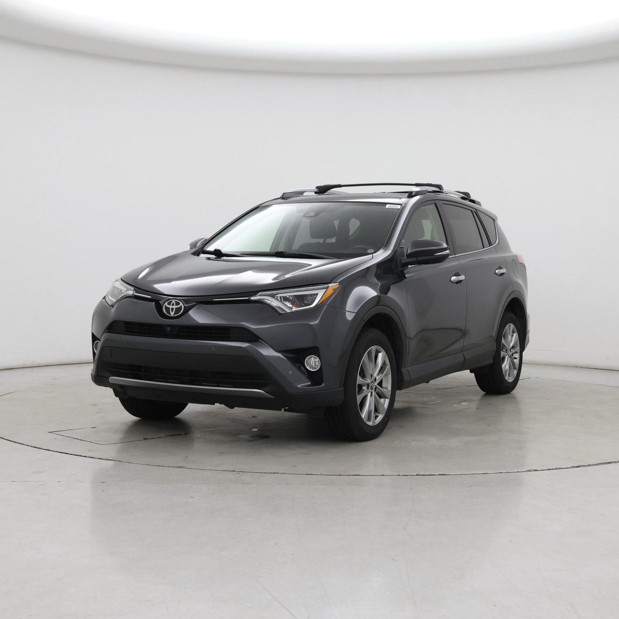 Thumbnail: 2017 Toyota RAV4 - 4