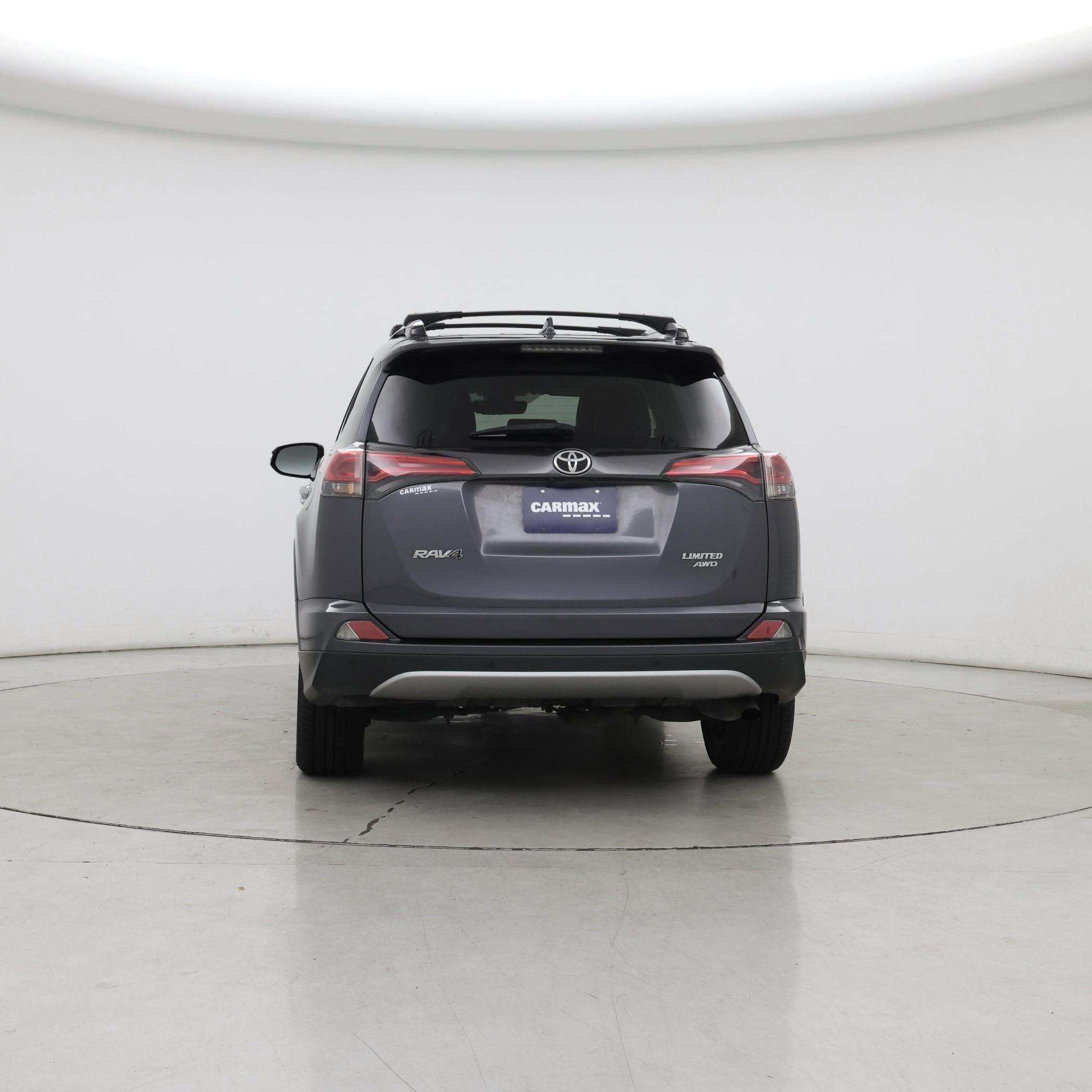 Thumbnail: 2017 Toyota RAV4 - 6