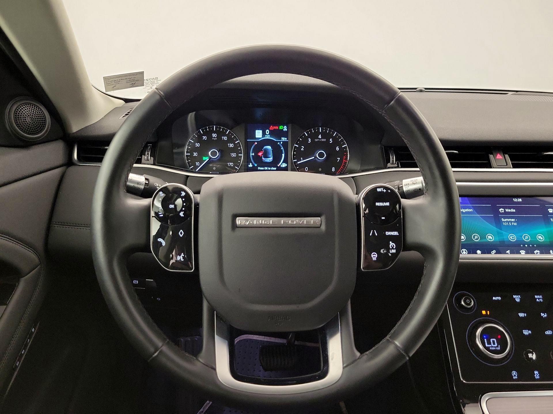 Thumbnail: 2020 Land Rover Range Rover Evoque - 10