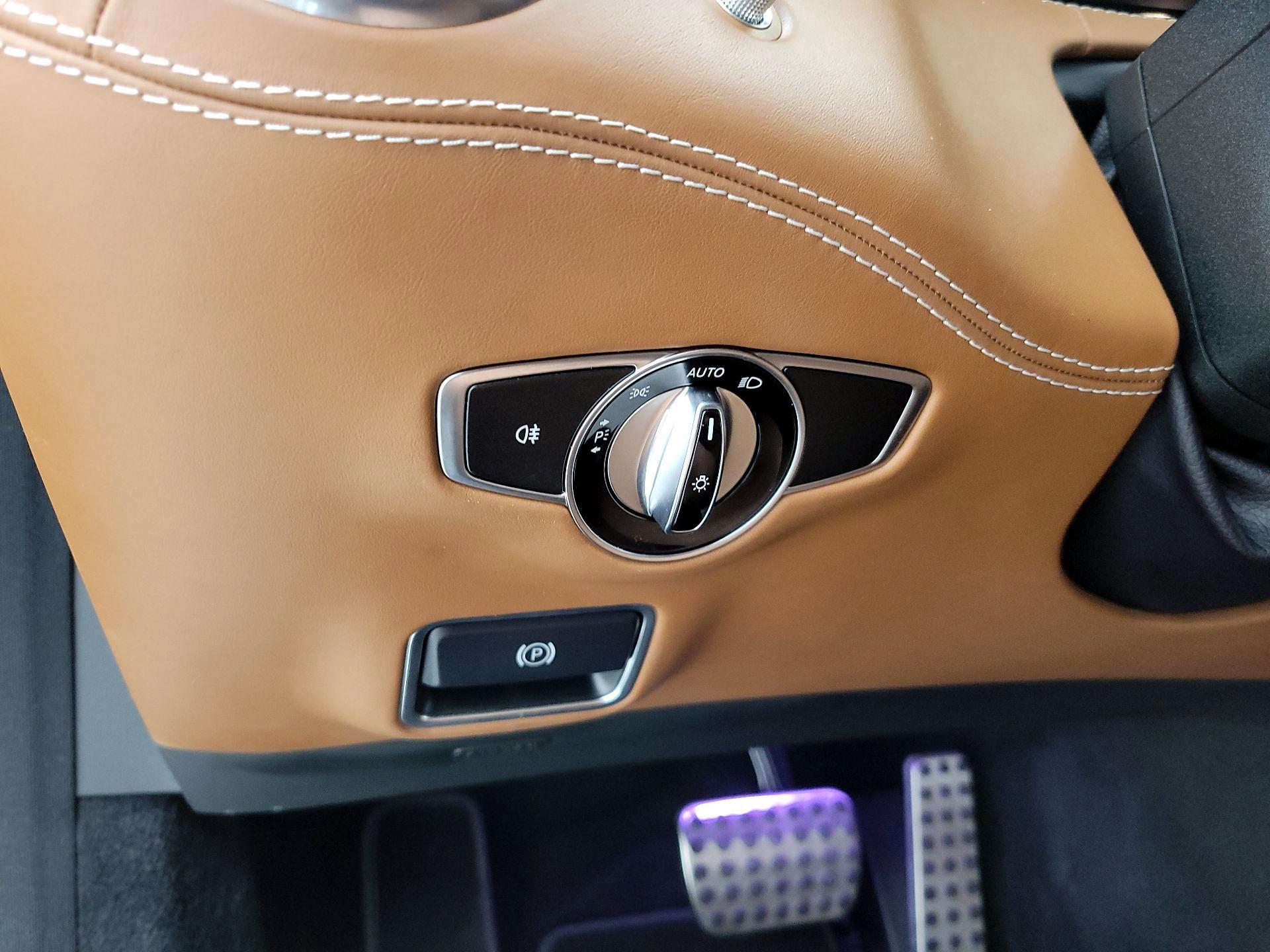 Thumbnail: 2016 Mercedes-Benz S-Class - 13