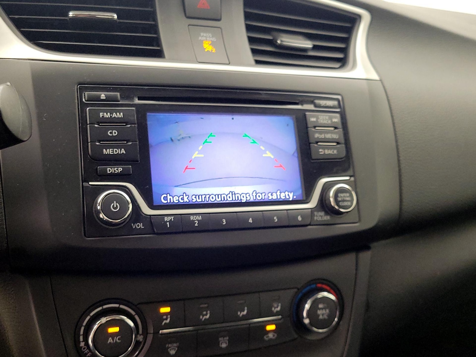 2018 Nissan Sentra S - Photo 15