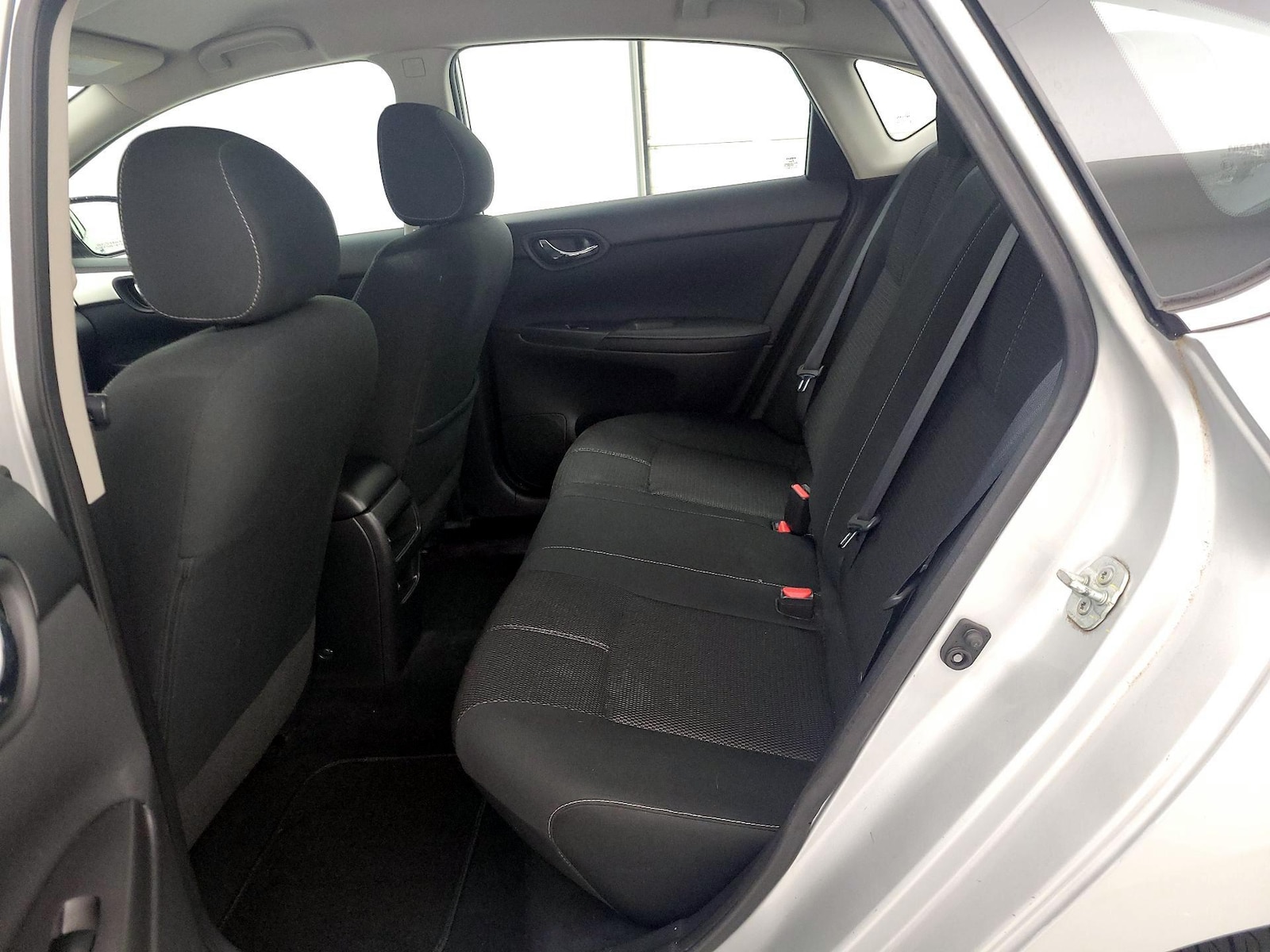 2018 Nissan Sentra S - Photo 20