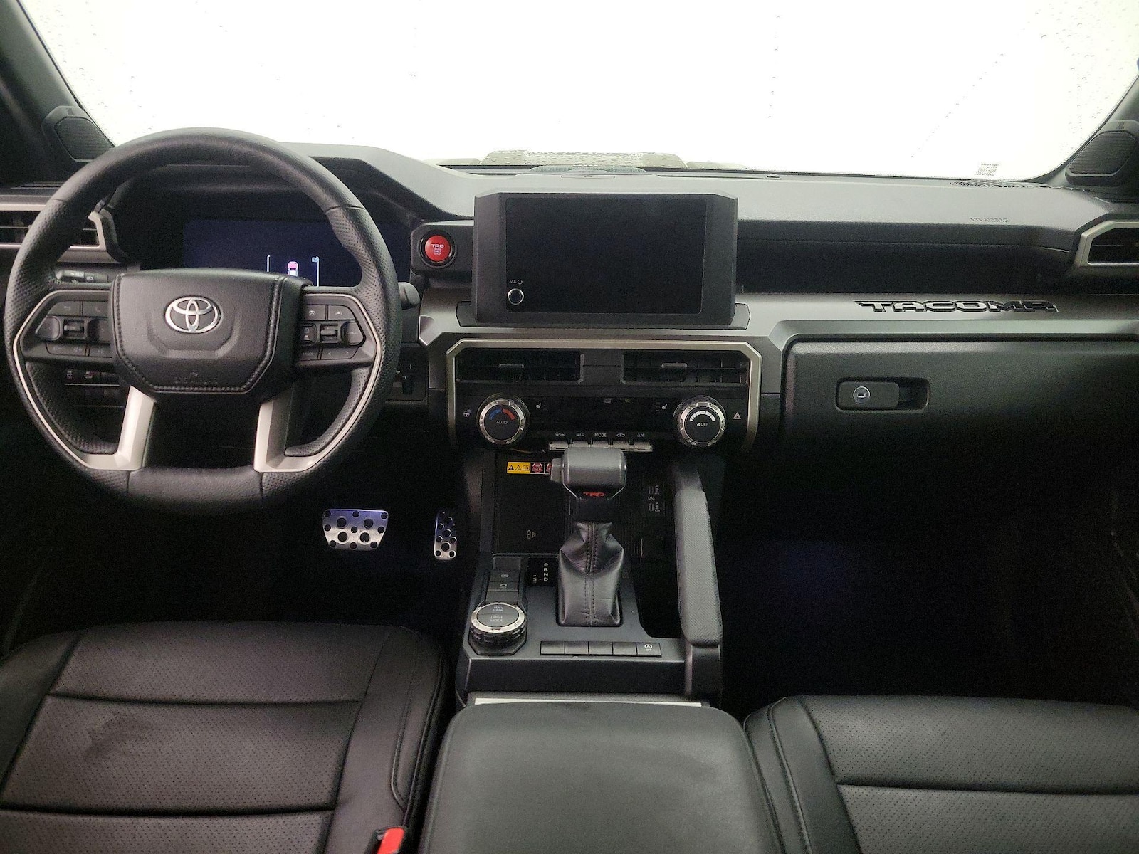 2024 Toyota Tacoma TRD Sport - Photo 10