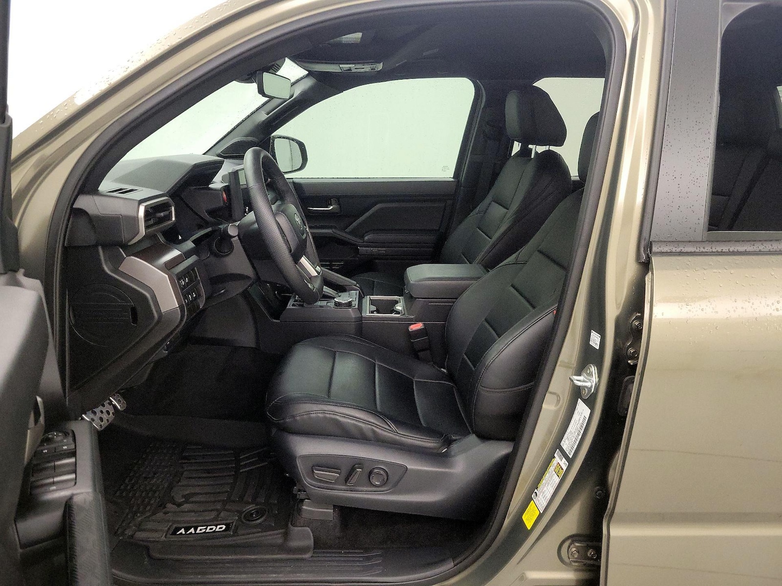 2024 Toyota Tacoma TRD Sport - Photo 12