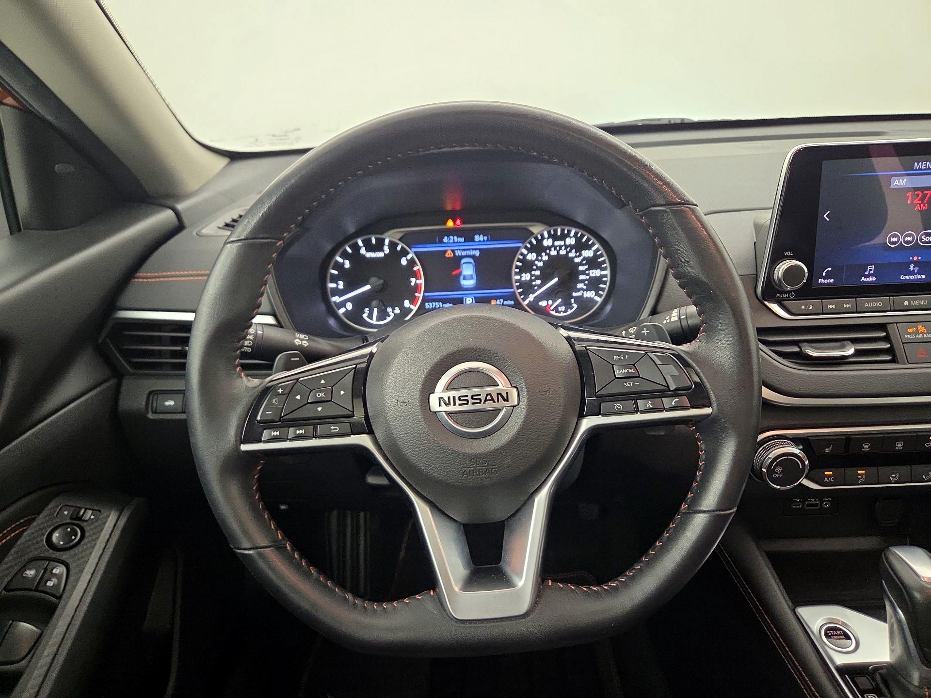 Thumbnail: 2021 Nissan Altima - 10