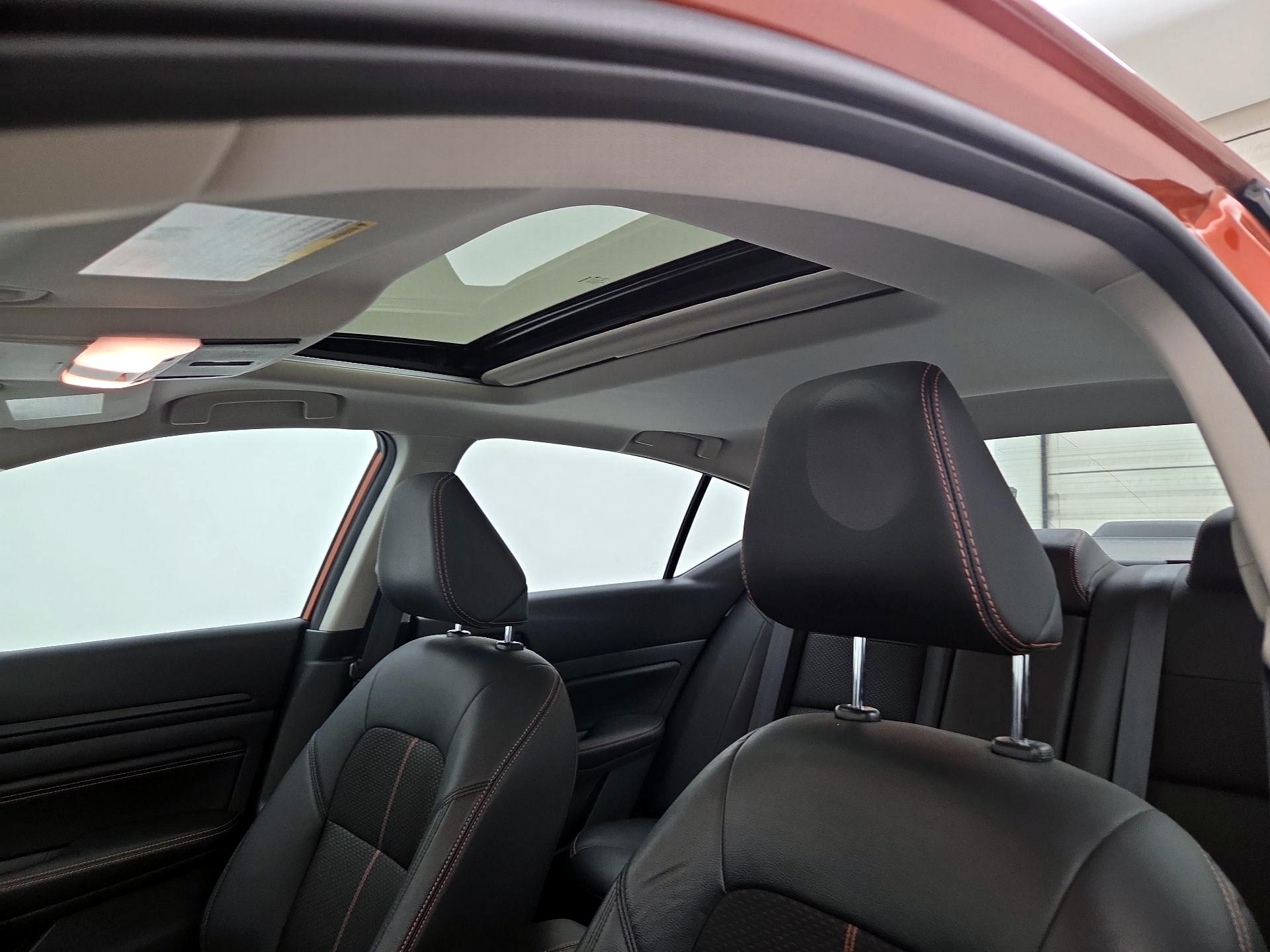 Thumbnail: 2021 Nissan Altima - 19