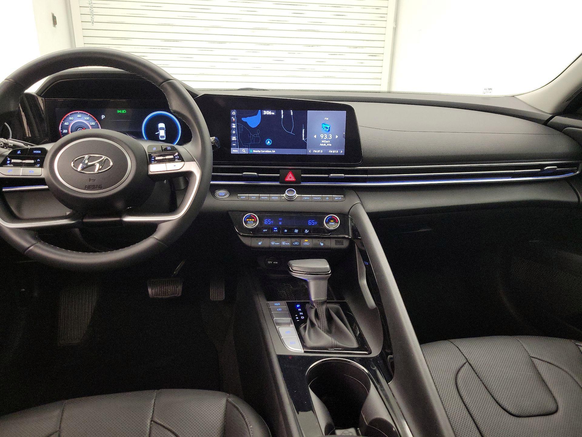 Thumbnail: 2023 Hyundai Elantra - 9