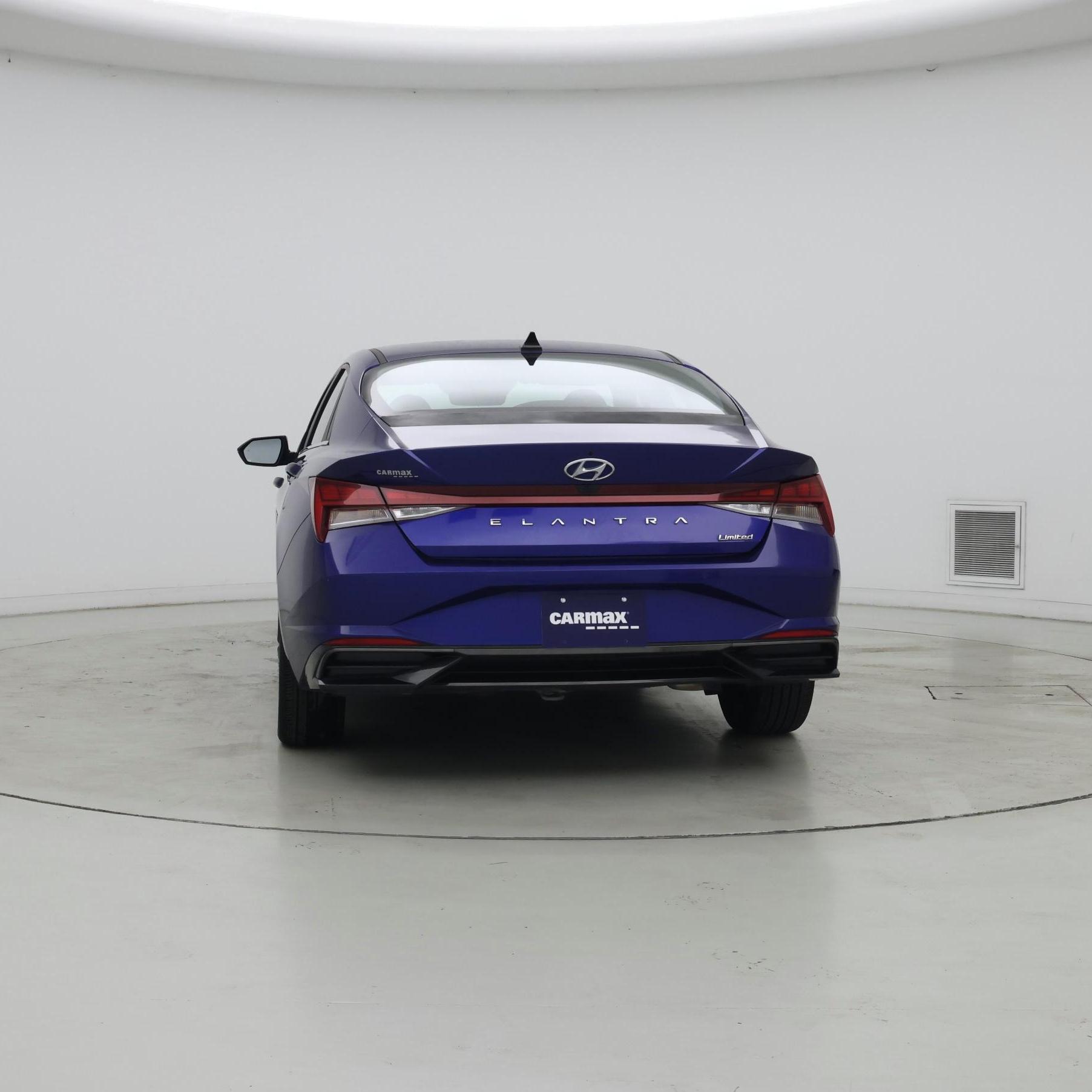 Thumbnail: 2023 Hyundai Elantra - 6