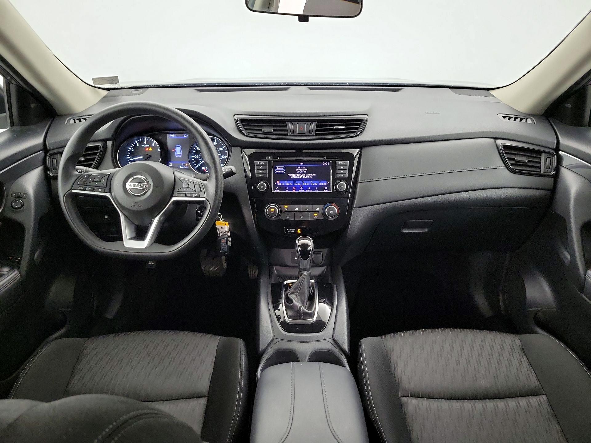 Thumbnail: 2018 Nissan Rogue - 9