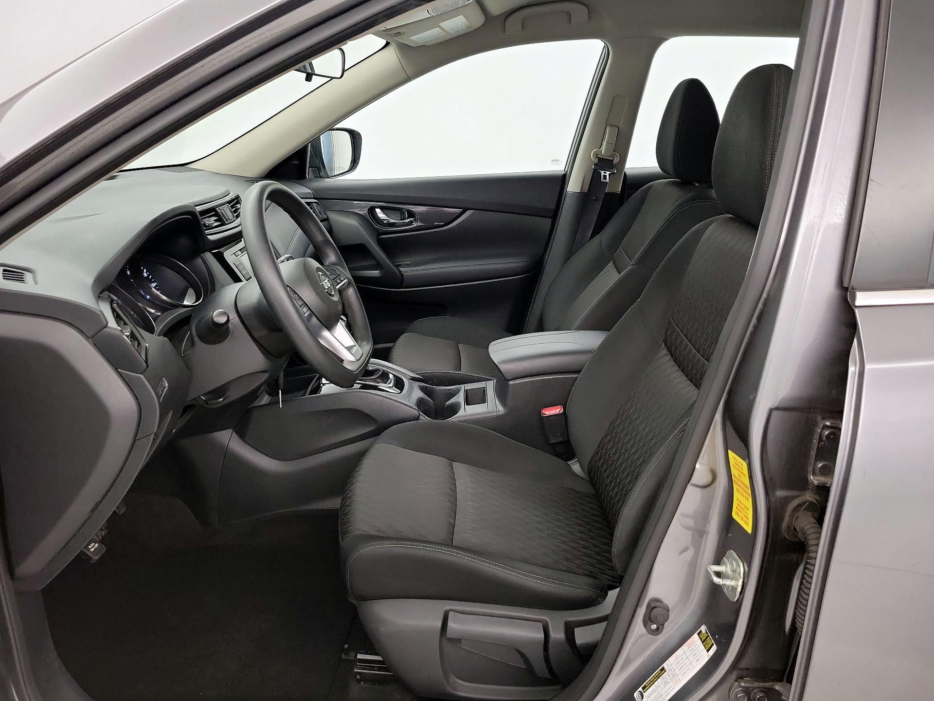 Thumbnail: 2018 Nissan Rogue - 11