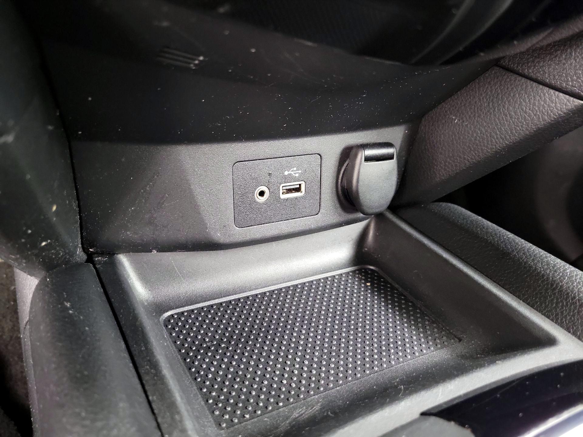 Thumbnail: 2018 Nissan Rogue - 18