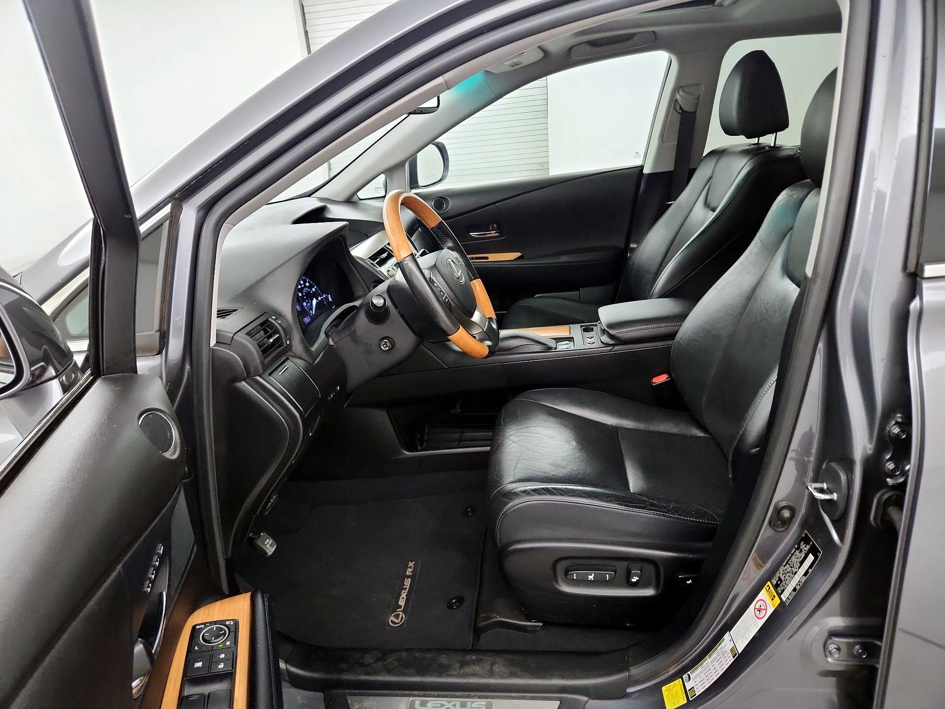 Thumbnail: 2015 Lexus RX - 9