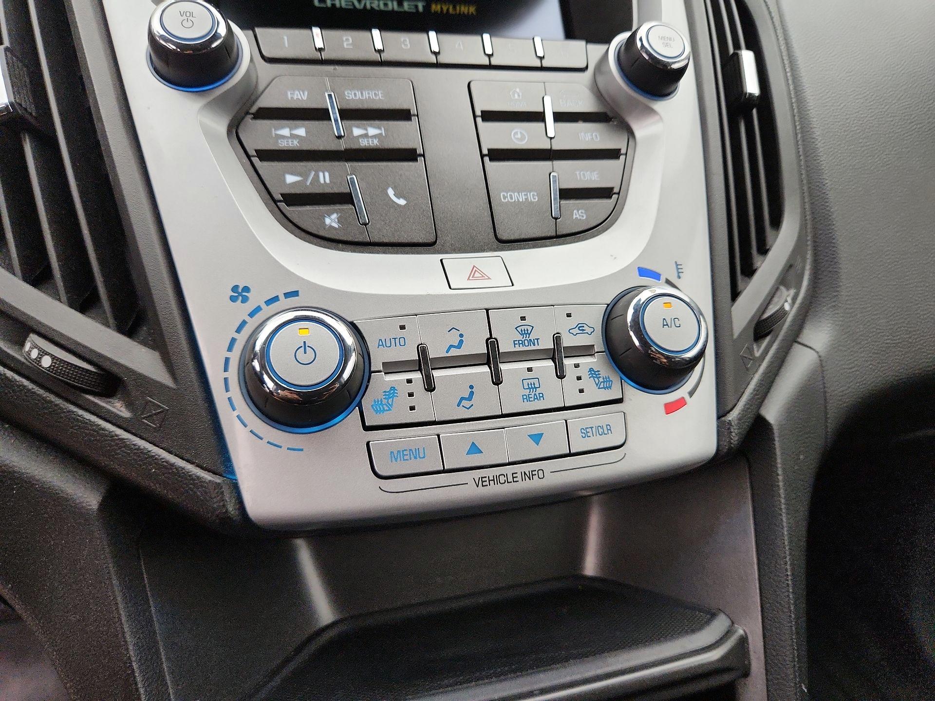Thumbnail: 2017 Chevrolet Equinox - 15