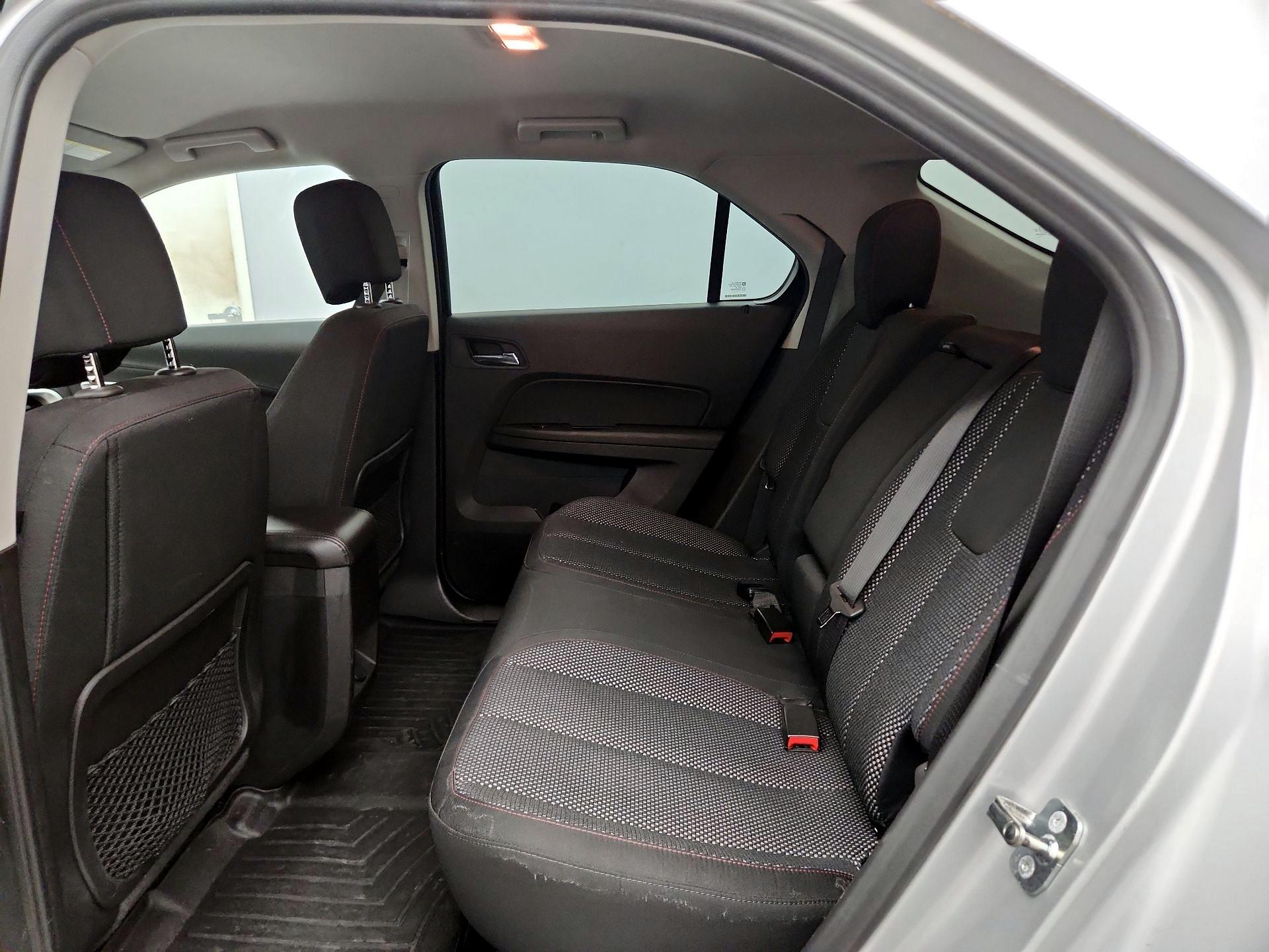 Thumbnail: 2017 Chevrolet Equinox - 17